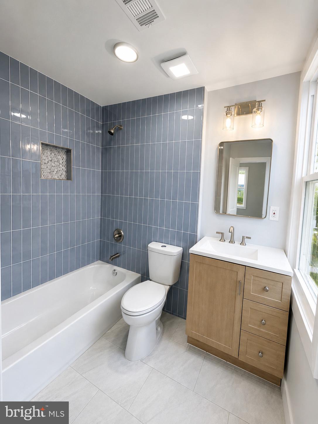 NORTH HALETHORPE - Residential