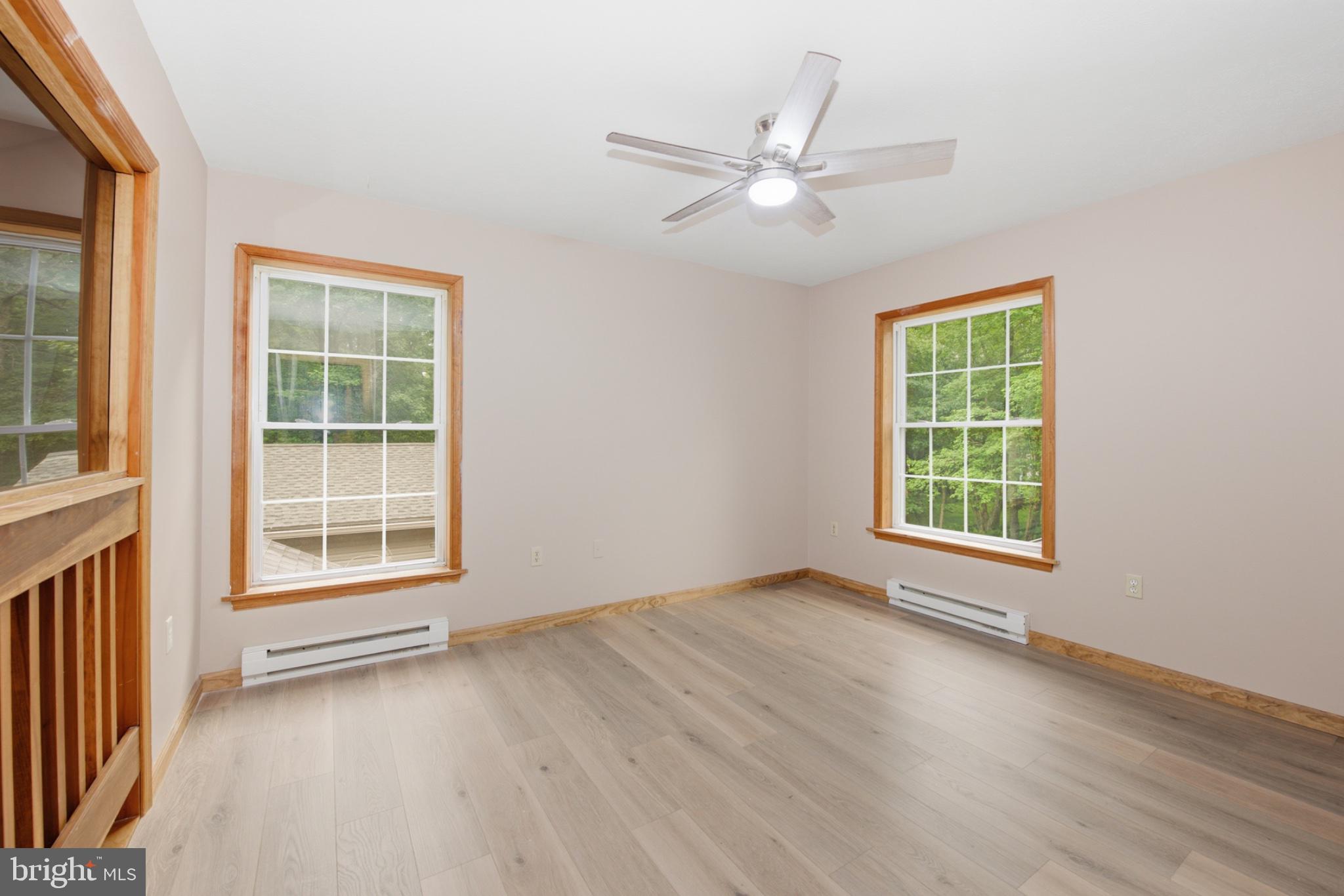 TOWAMENSING TRAILS - Residential