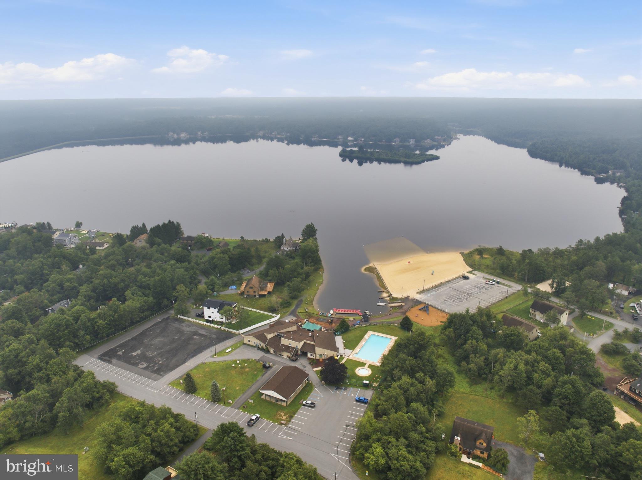 TOWAMENSING TRAILS - Residential