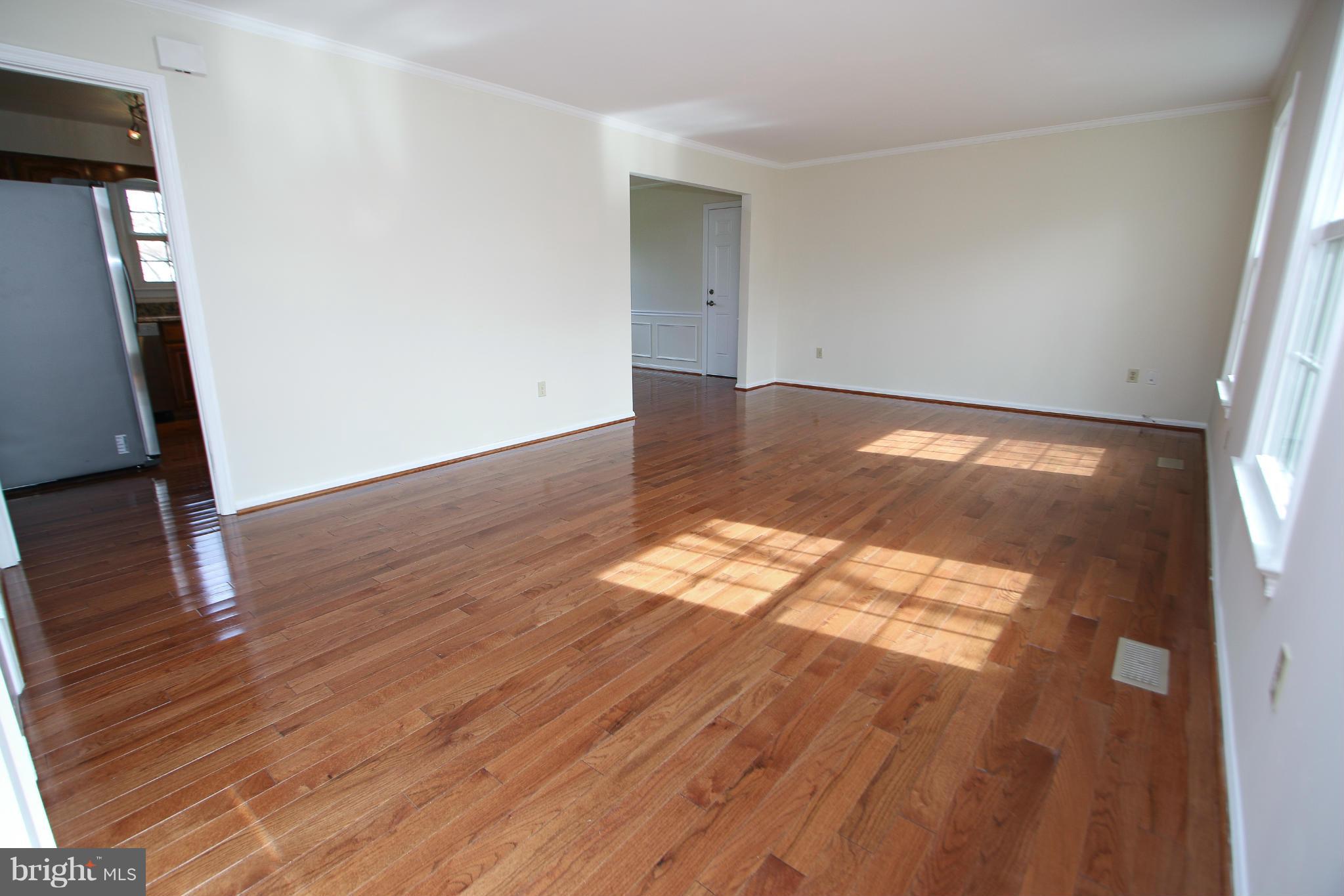 COURTS OF CHANDON - Residential