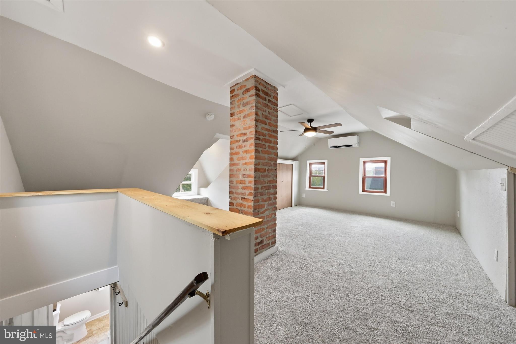 BRUNSWICK - Residential