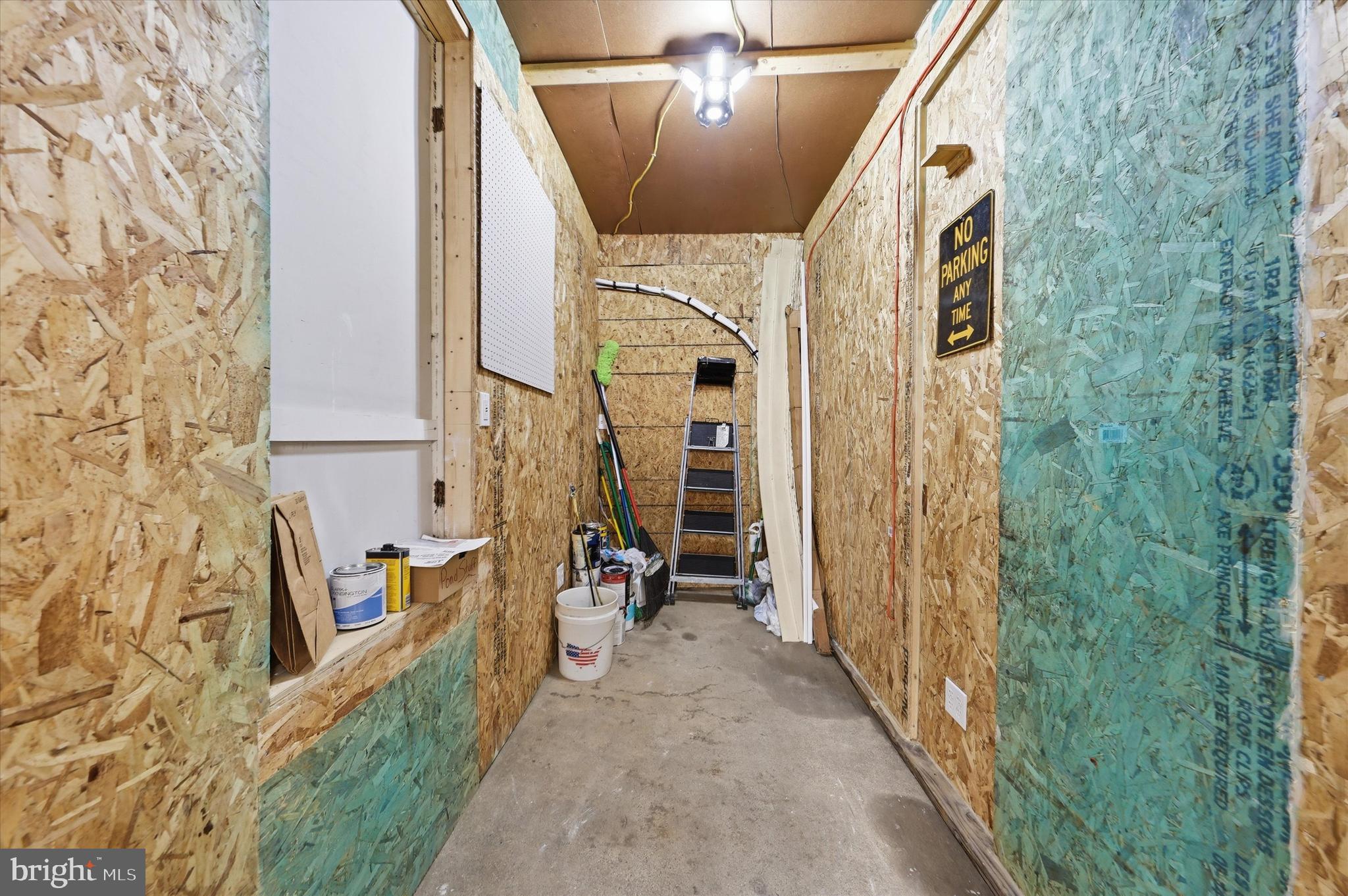BRUNSWICK - Residential