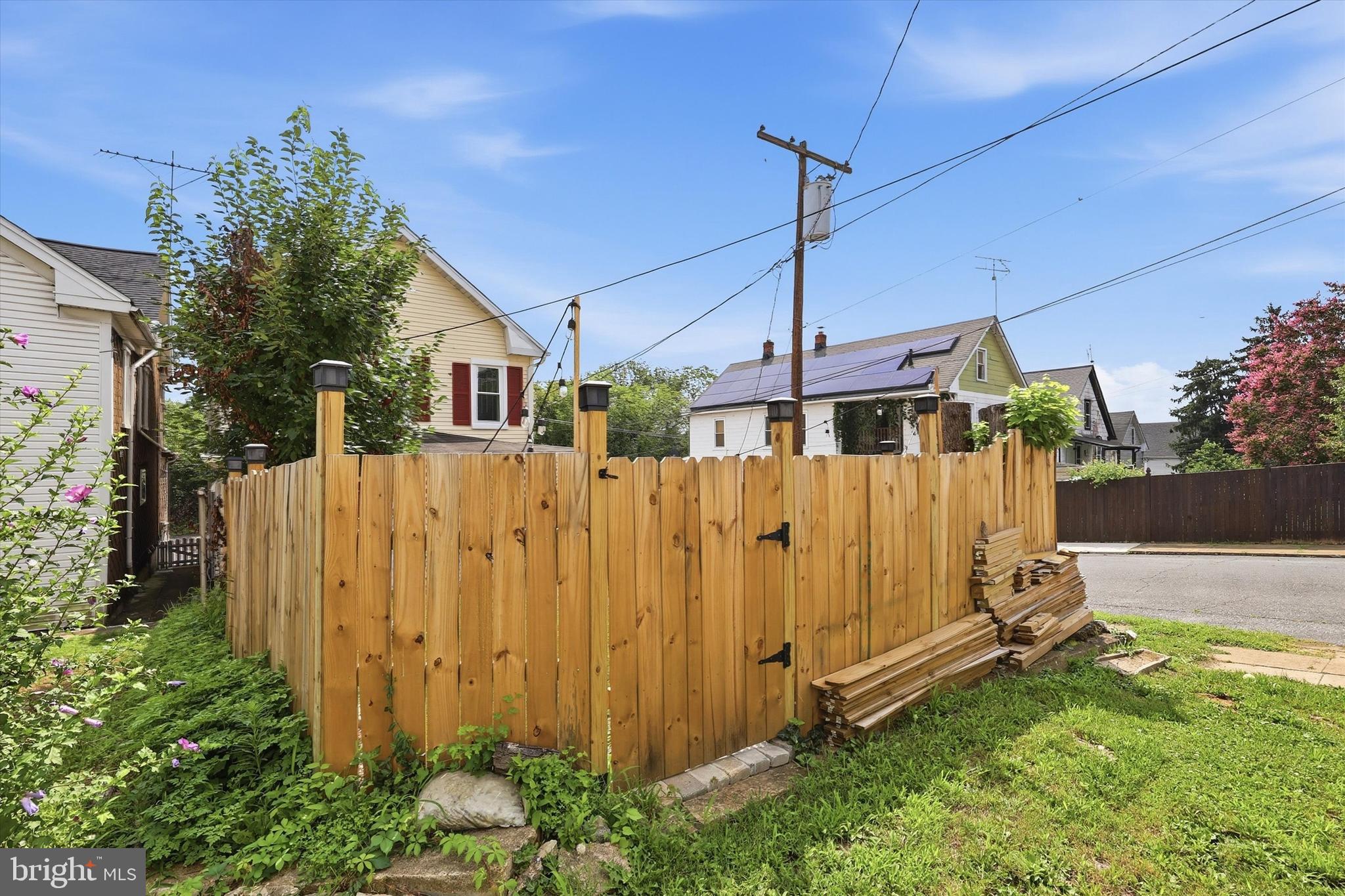 BRUNSWICK - Residential