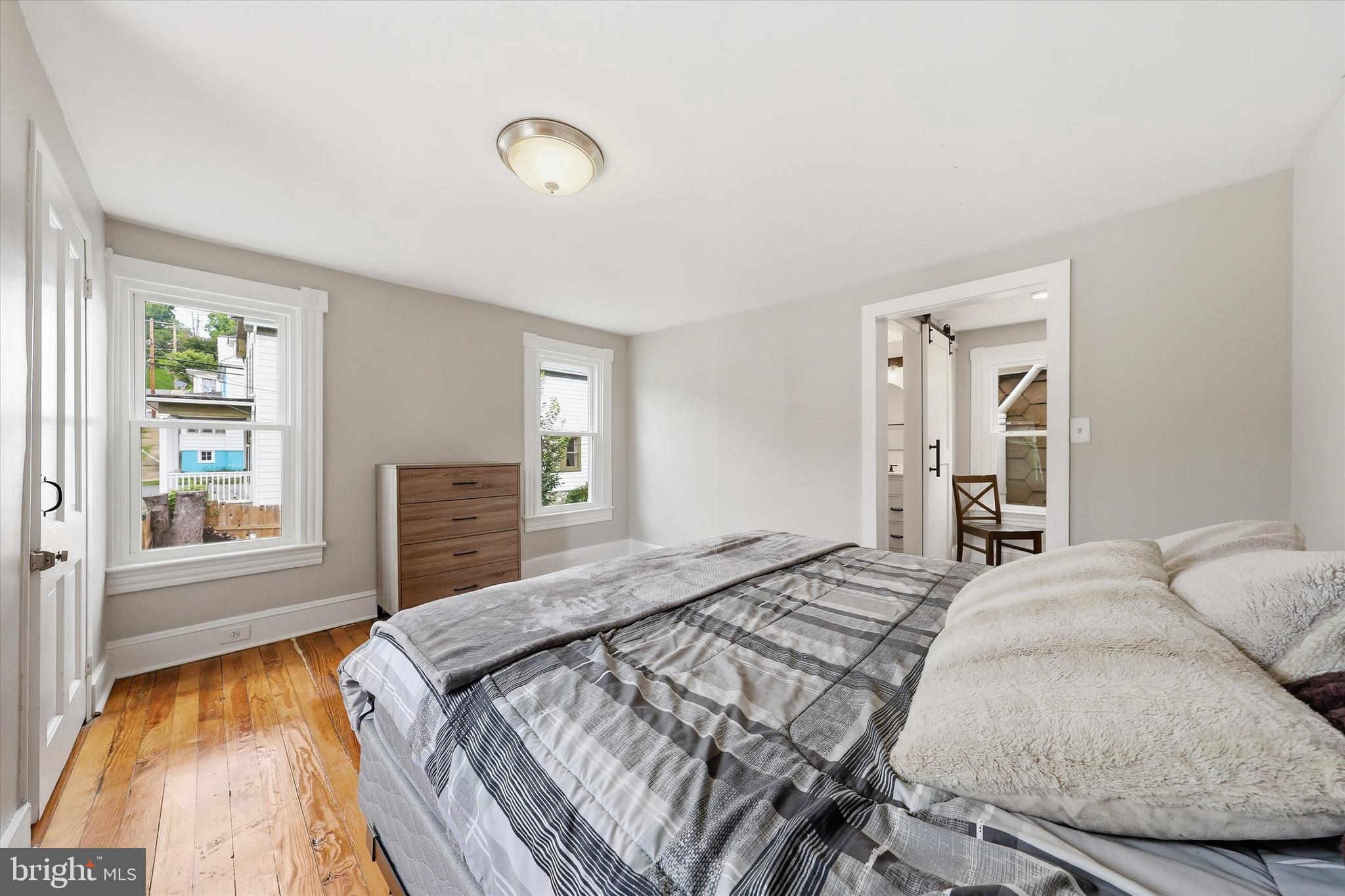 BRUNSWICK - Residential