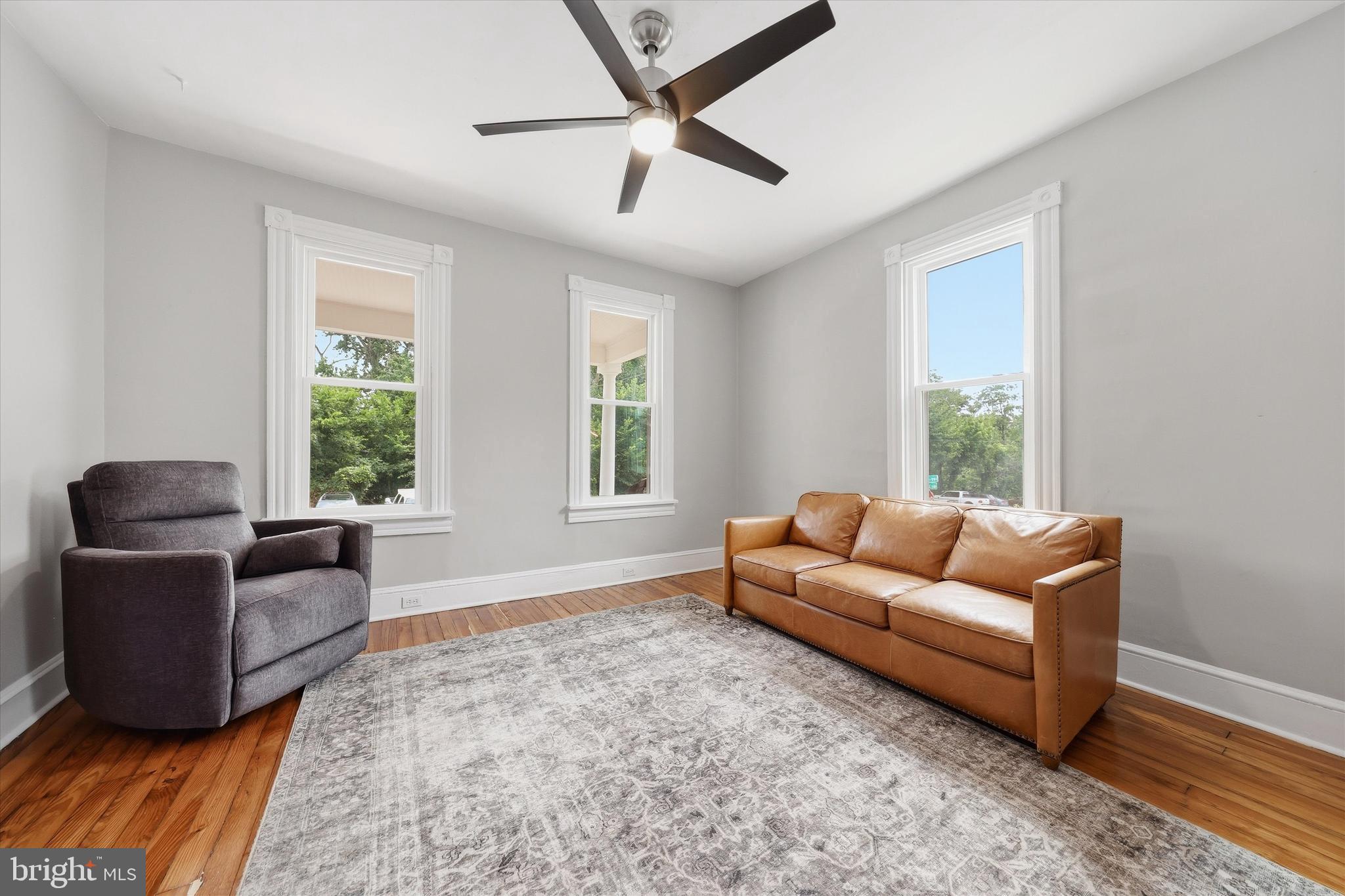 BRUNSWICK - Residential