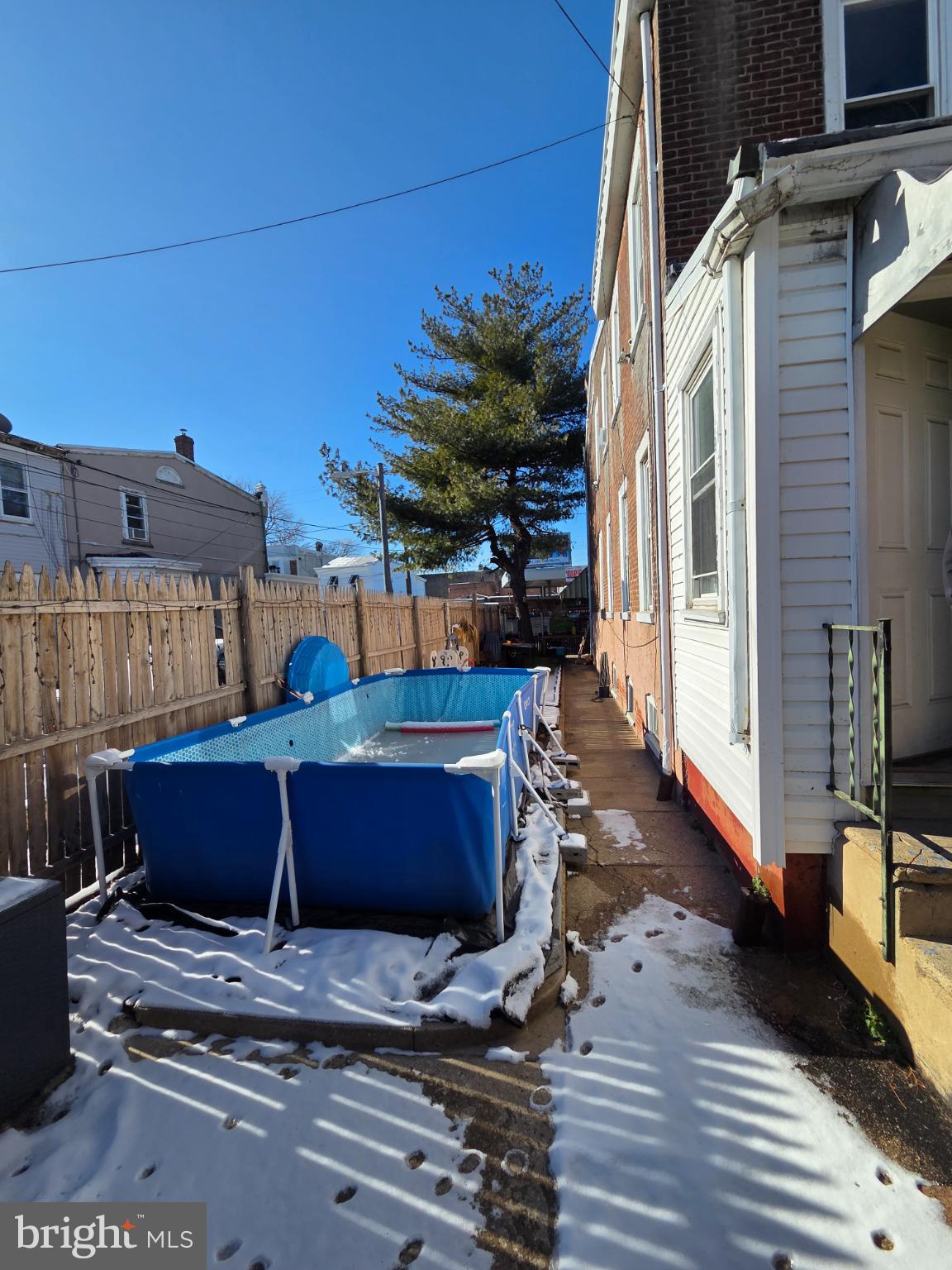 FRANKFORD - Residential