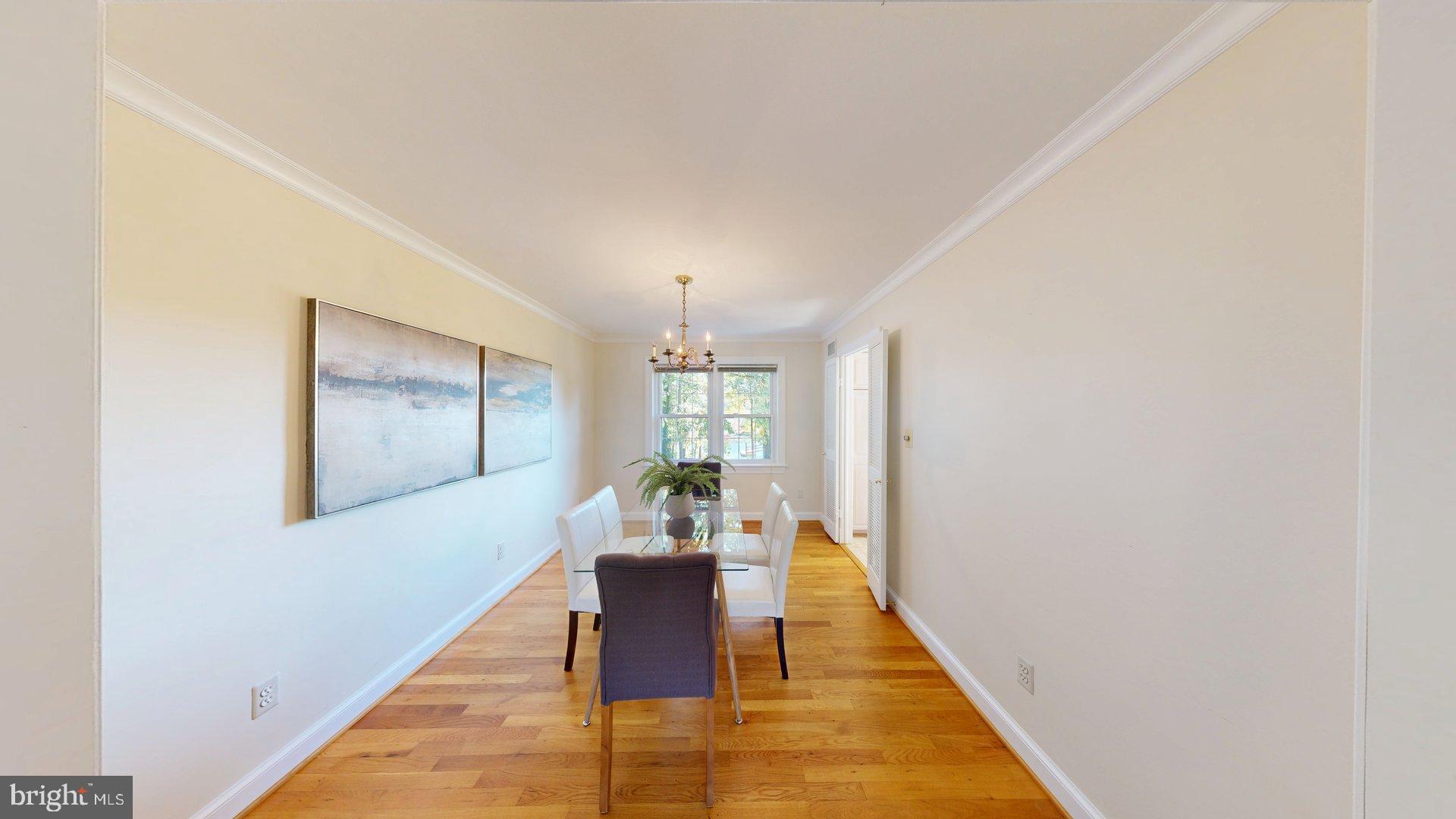 RIVERSIDE ESTATES - Residential
