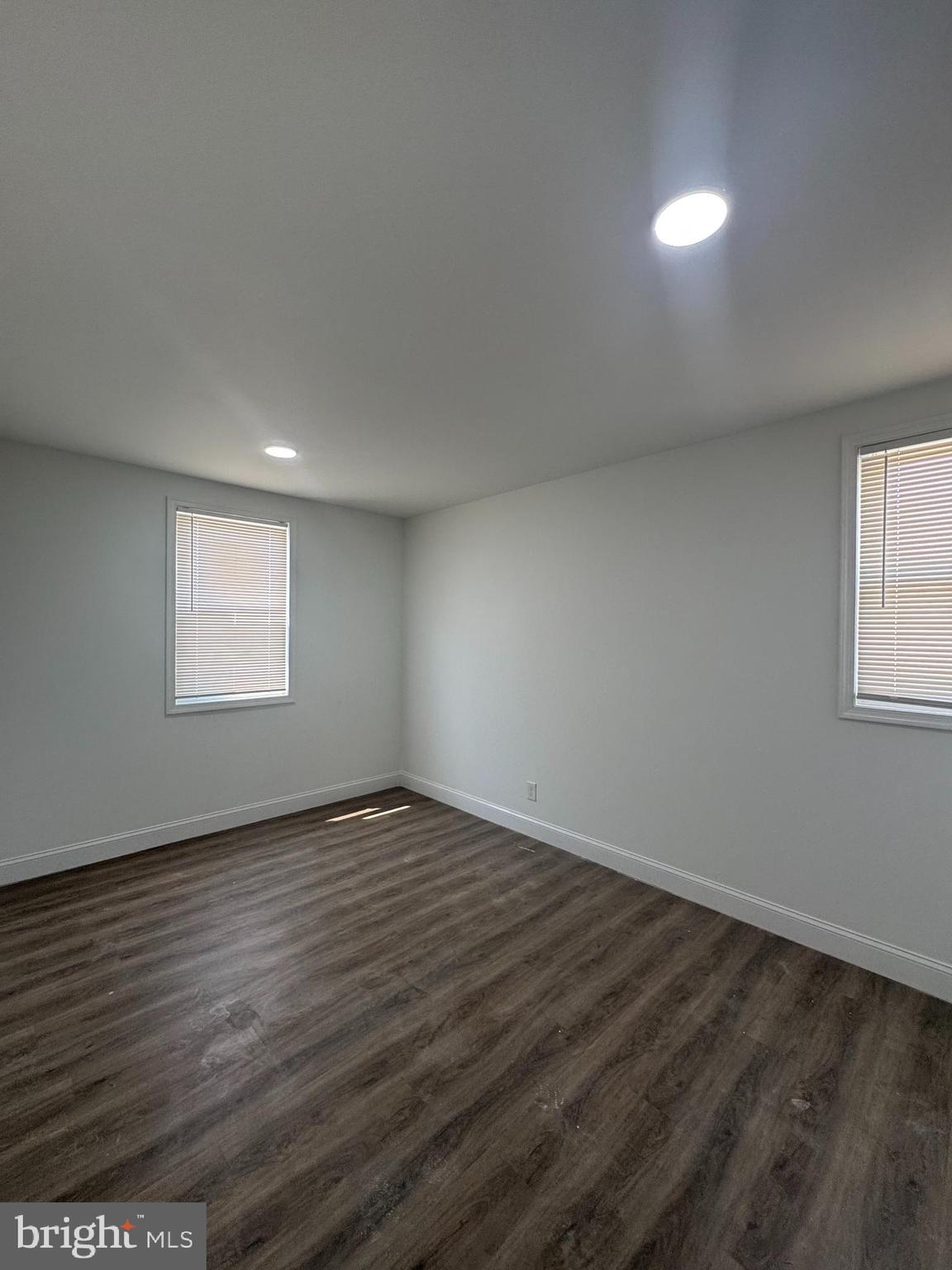 PHILADELPHIA (NORTHEAST) - Residential