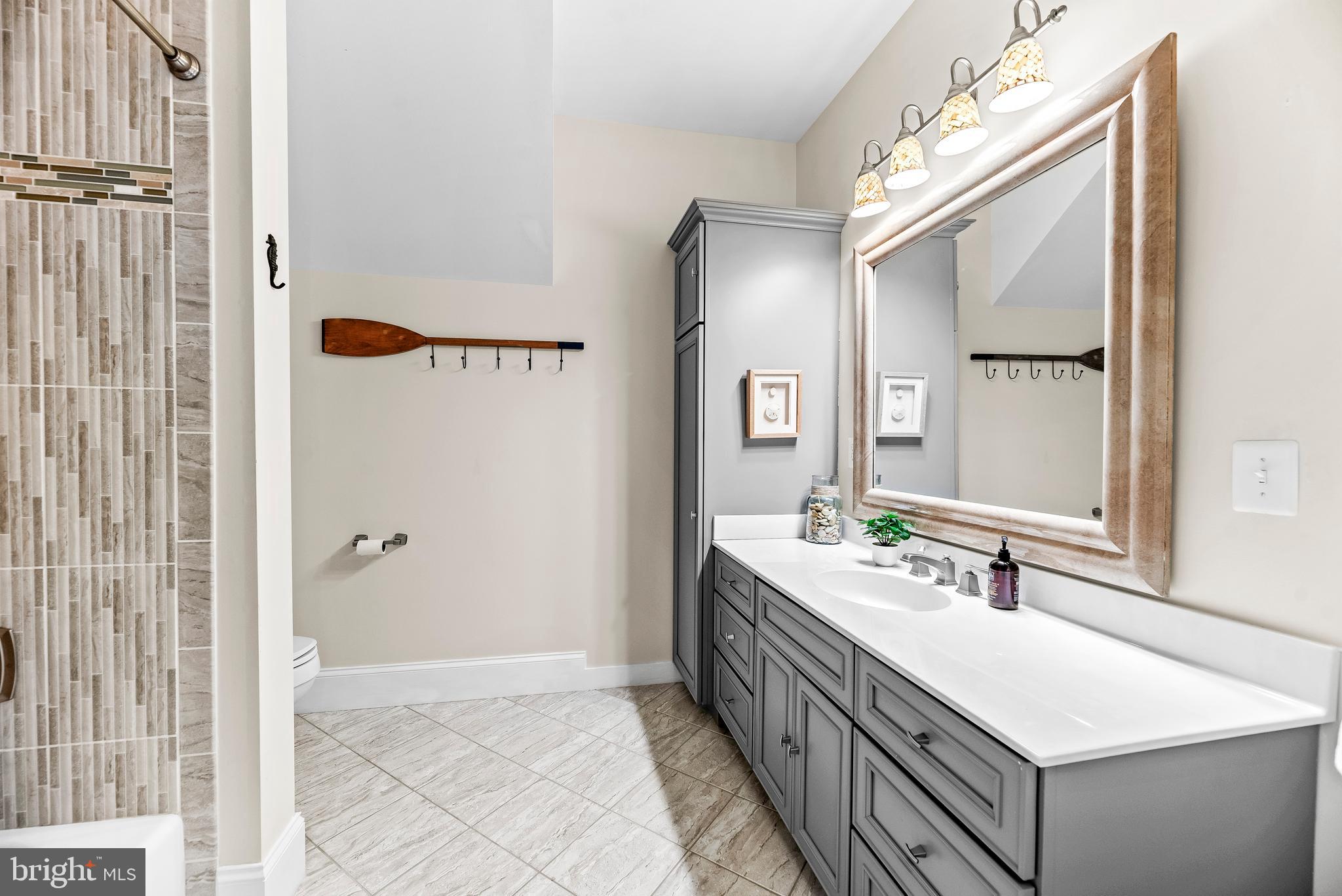 COVE POINT - Residential