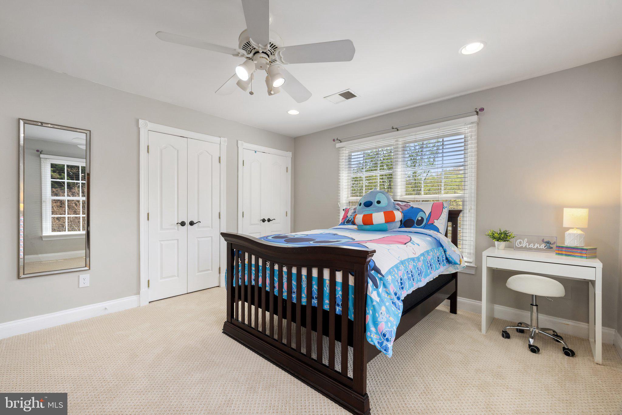 KENDALL KNOLLS - Residential