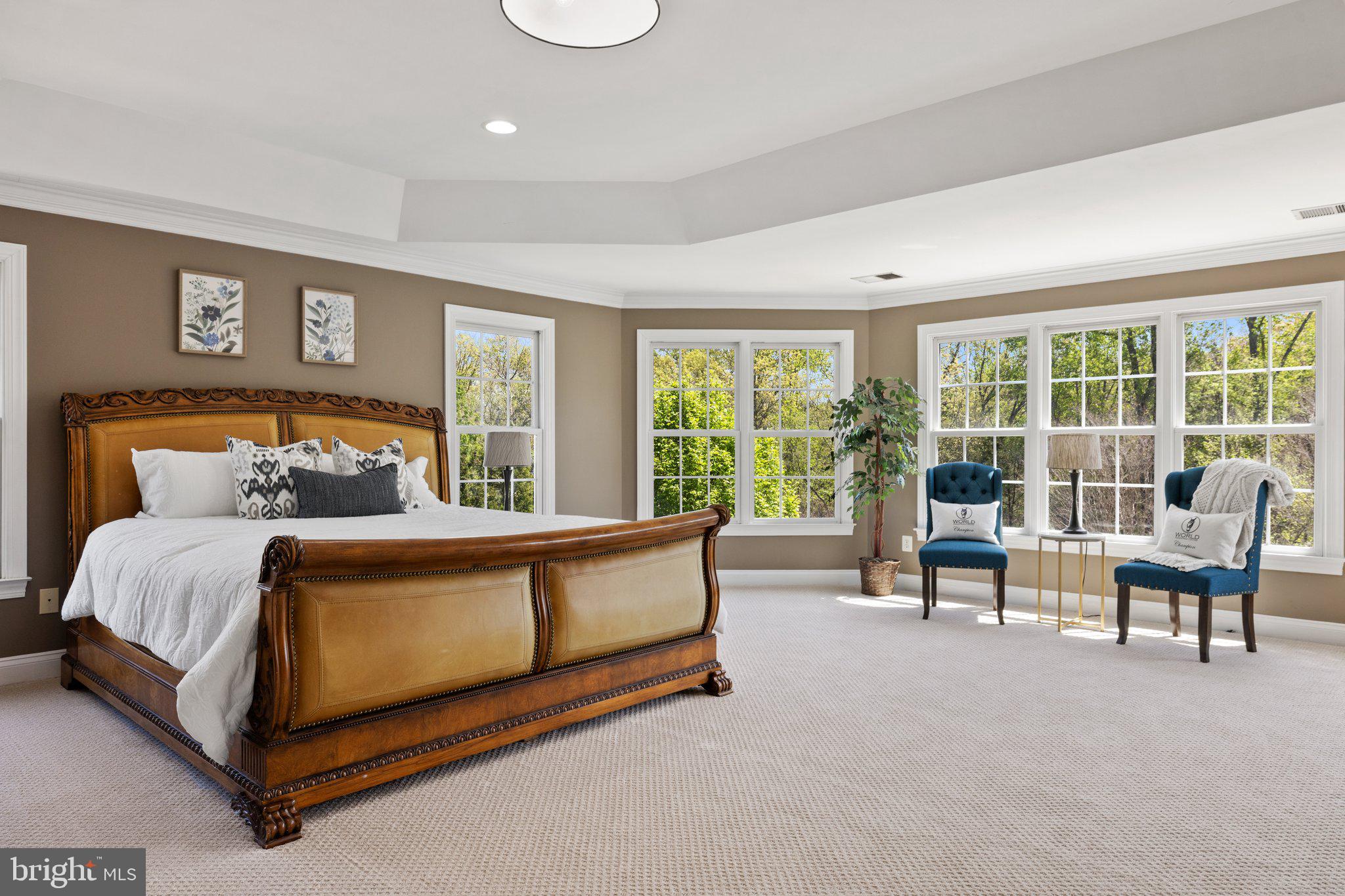 KENDALL KNOLLS - Residential