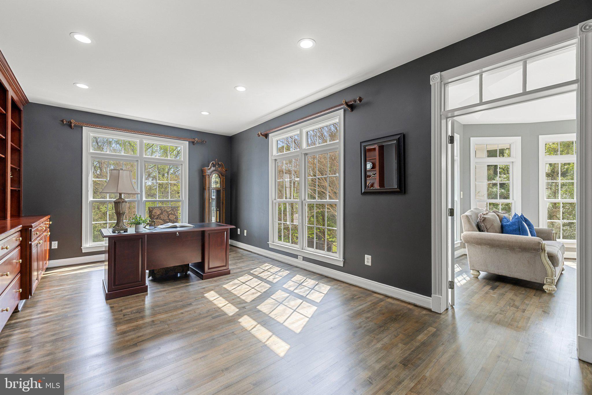 KENDALL KNOLLS - Residential