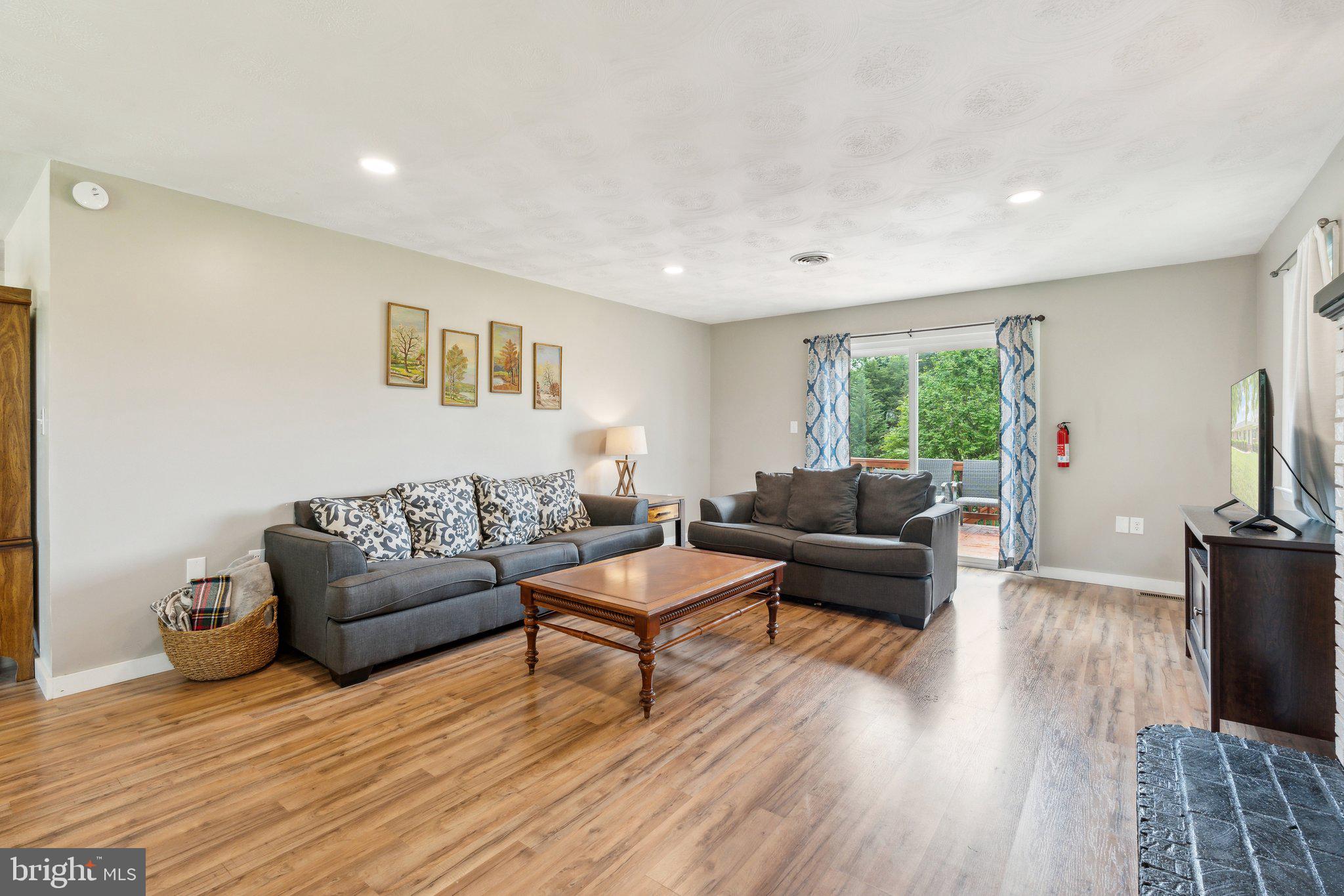 LURAY - Residential