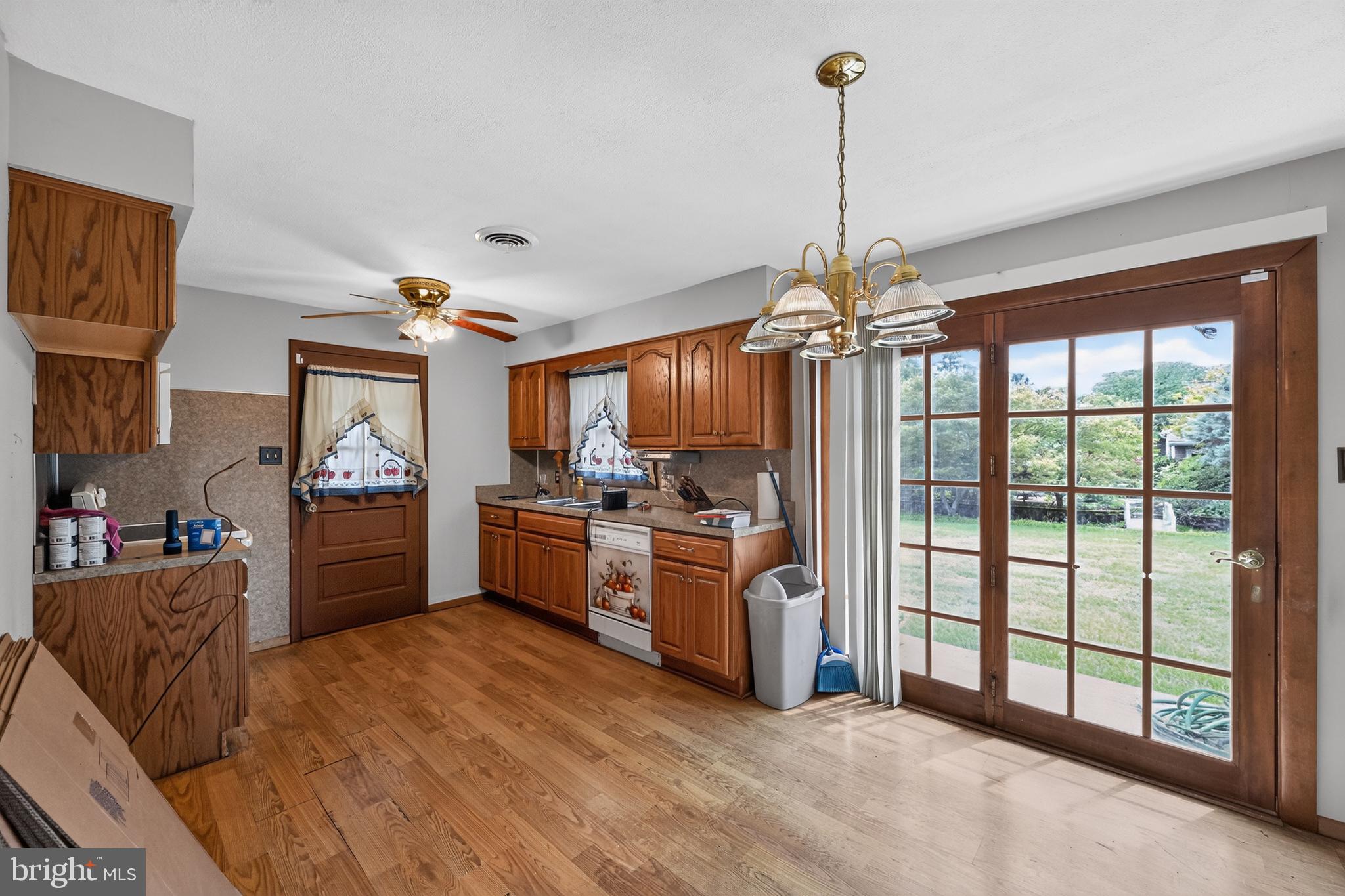 SPRING GROVE - Residential