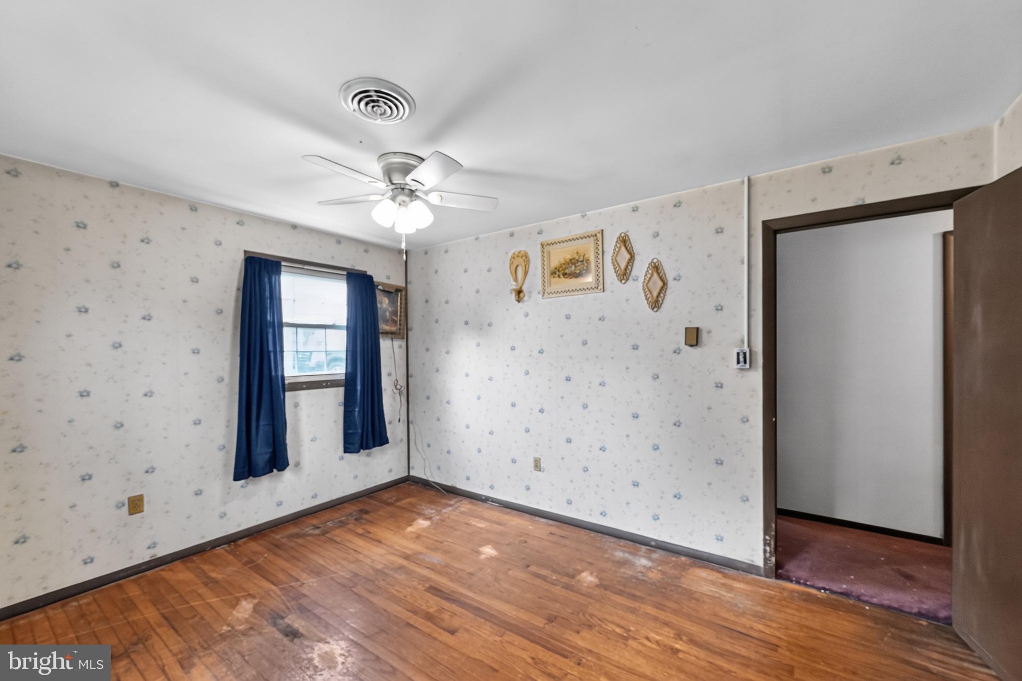 SPRING GROVE - Residential