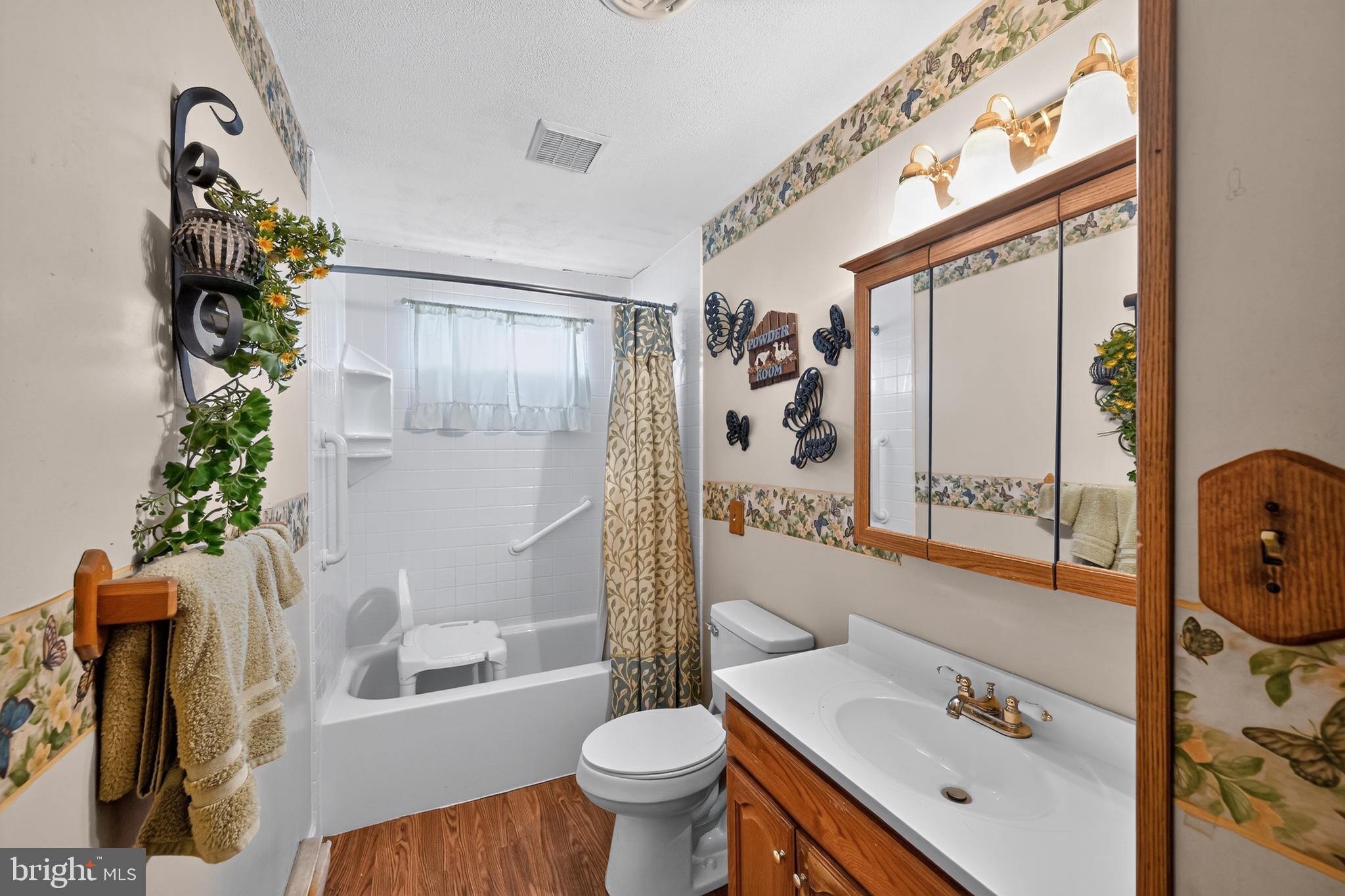 SPRING GROVE - Residential