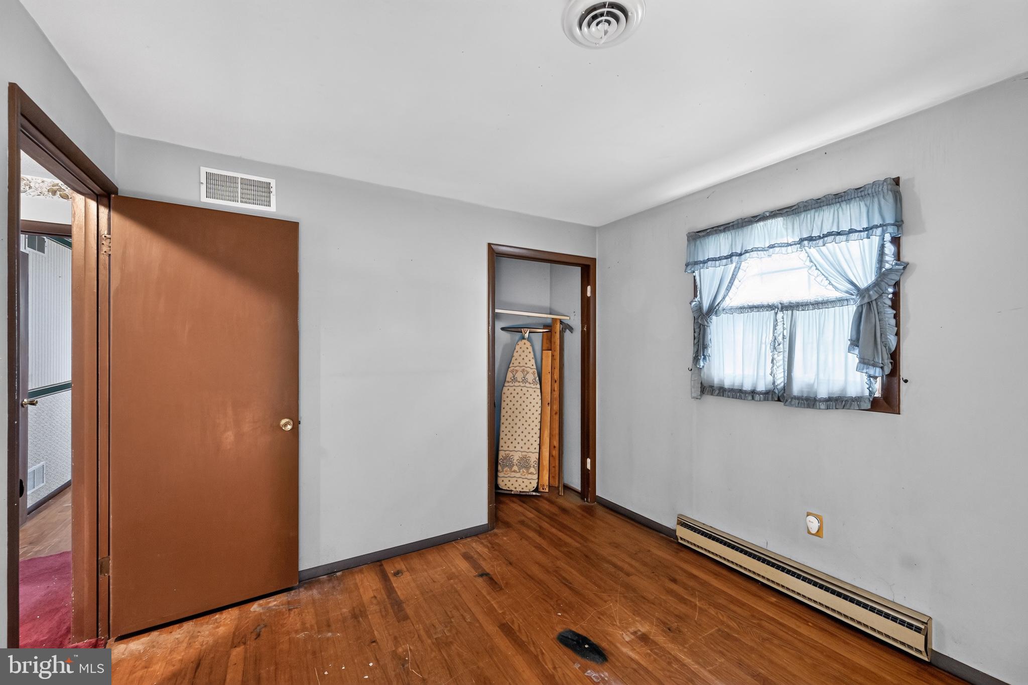 SPRING GROVE - Residential