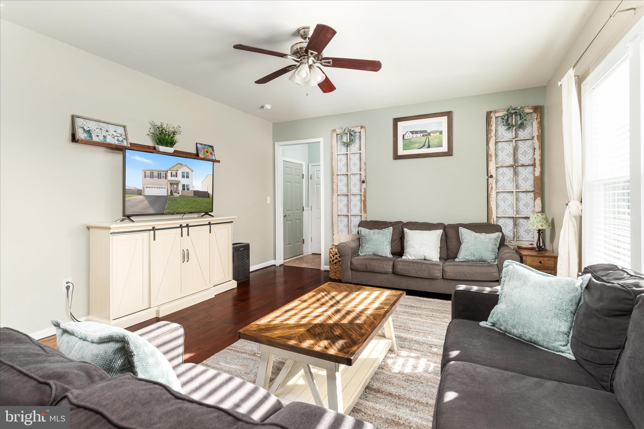 MEADOWS EDGE - Residential