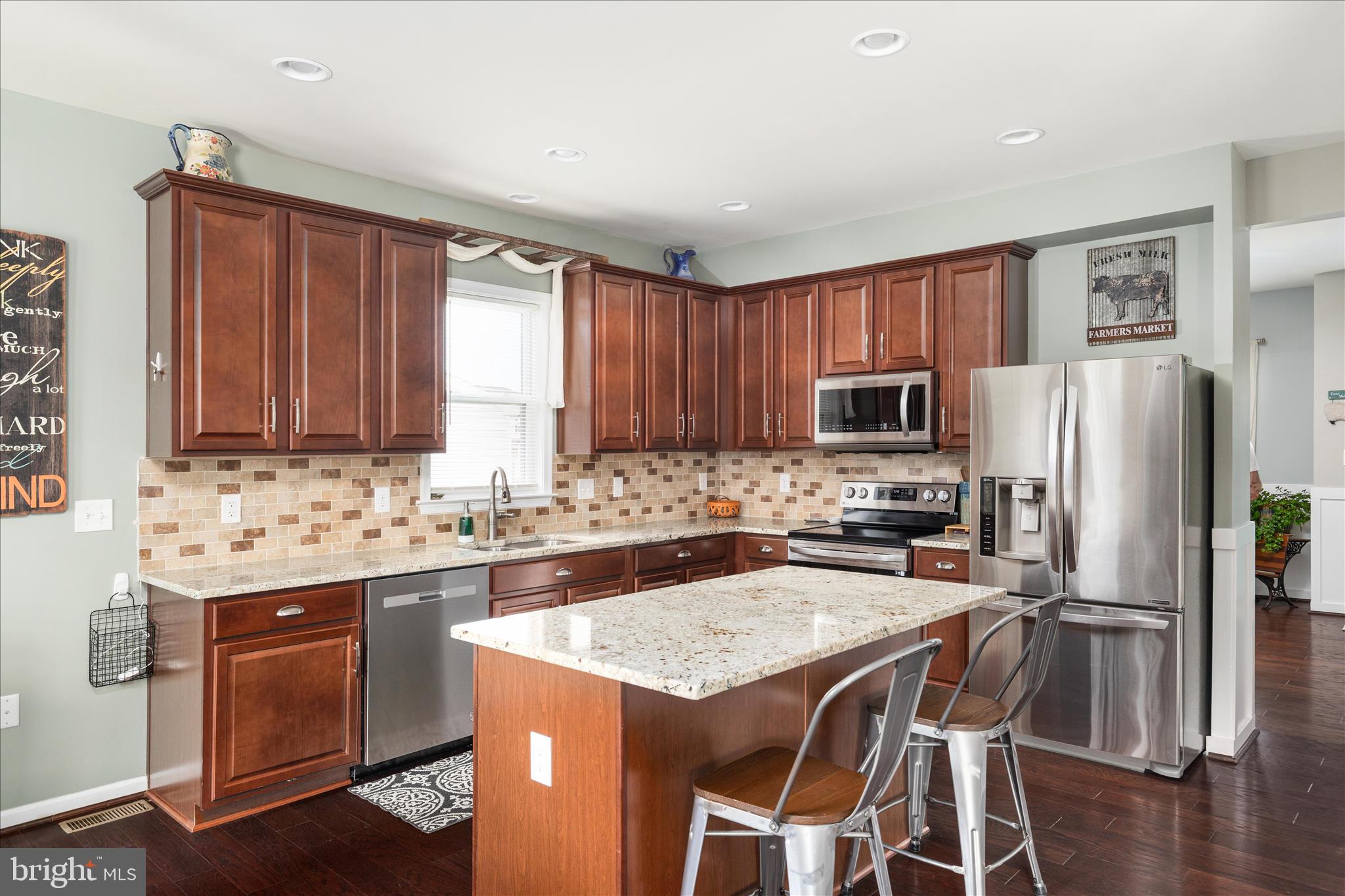 MEADOWS EDGE - Residential