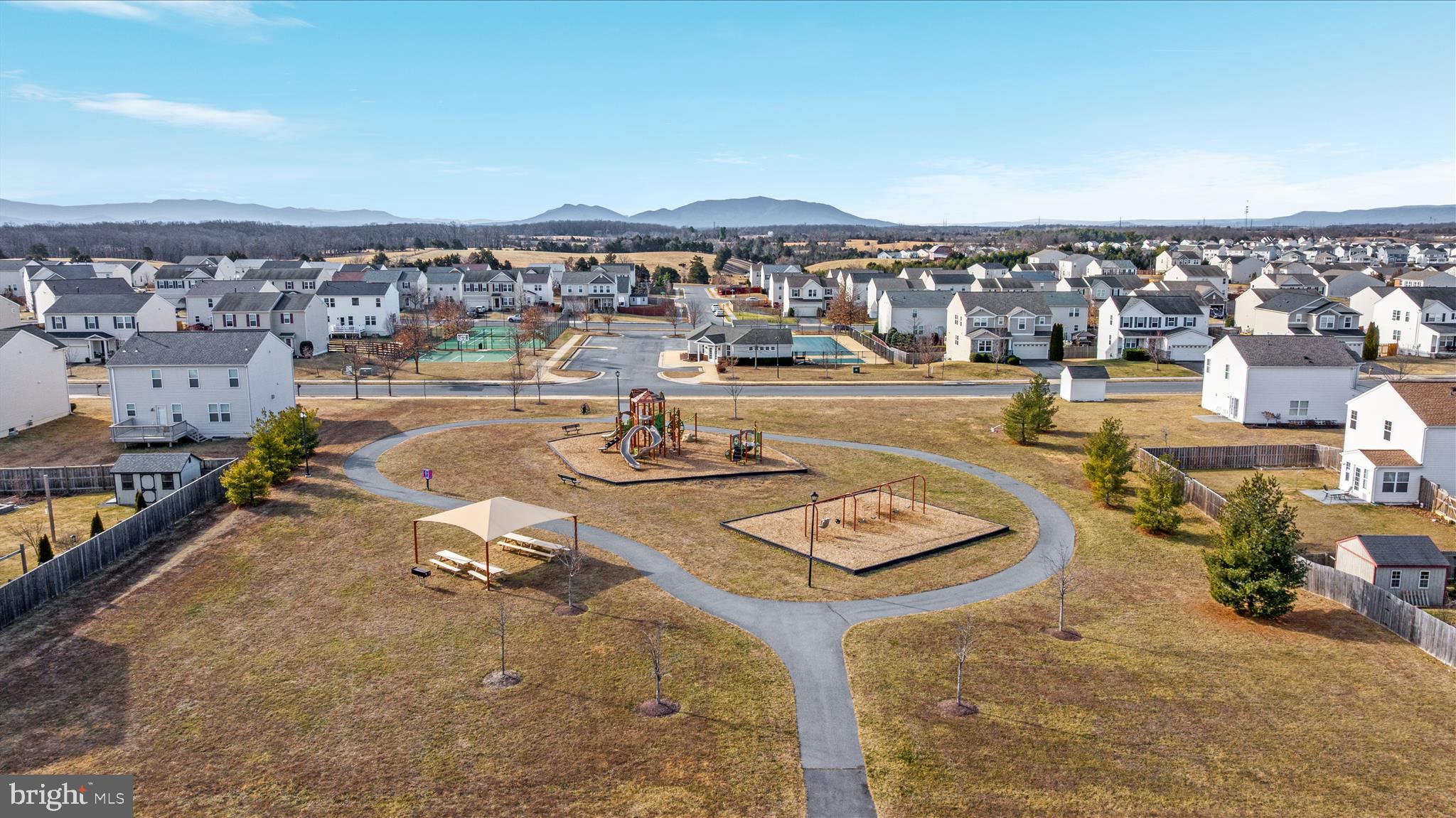 MEADOWS EDGE - Residential
