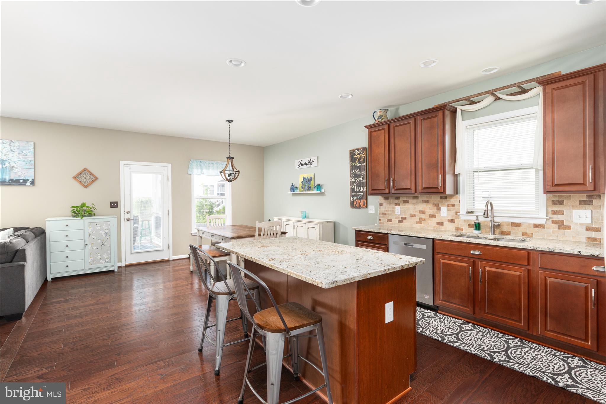 MEADOWS EDGE - Residential