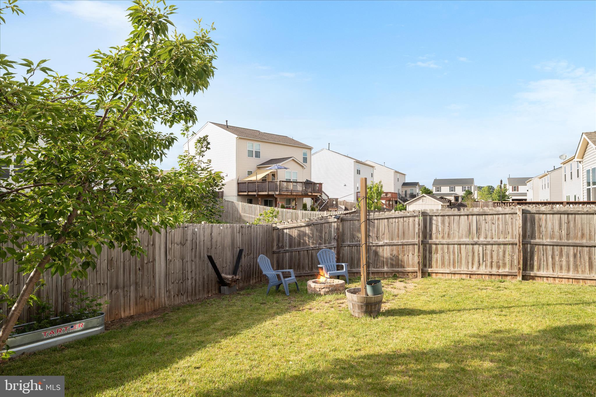 MEADOWS EDGE - Residential