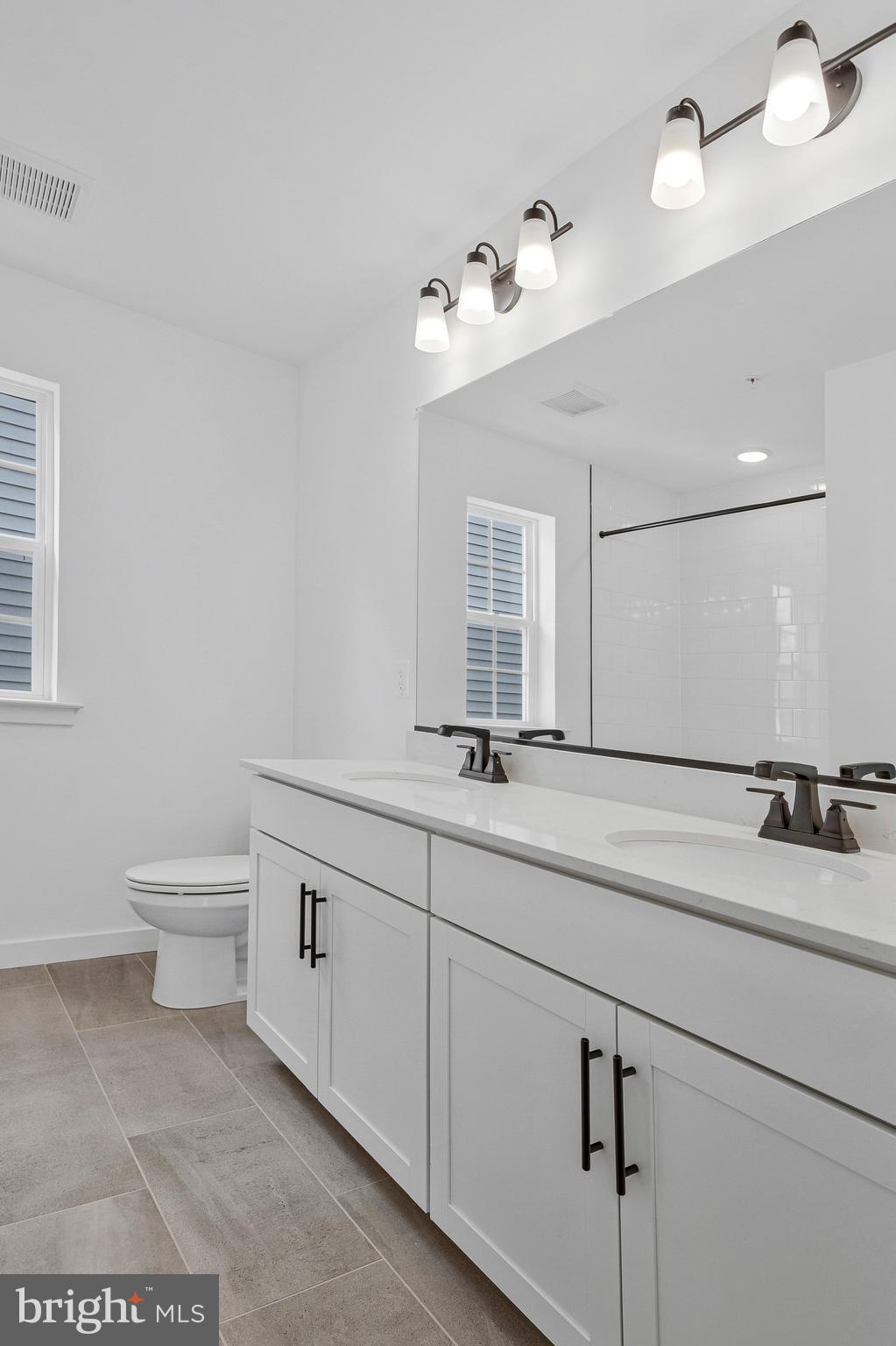 ENCLAVE AT ARUNDEL HILLS - Residential