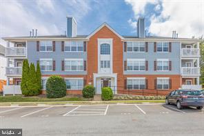Lovely 2 bedroom / 2 full baths condo in well established neighborhood in Leesburg. 1st floor access with an open floor plan,  fresh paint throughout and gorgeous new wood flooring.  Updated kitchen has granite counter tops, and stainless steel appliances.  Primary suite has private balcony and a  Walk-in closet.  . Amenities includes outdoor pool, exercise room, tot lot, and jogging paths.**Minutes to Leesburg Corner Premium Outlet, restaurants. Enjoy the best of Downtown Leesburg and be within minutes to the best shops, restaurants and vibrant historic district! Perfectly located near the Dulles Greenway & Routes 7 & 15.  Assigned parking space and plenty of additional parking.  Pets considered on case-by-case basis.