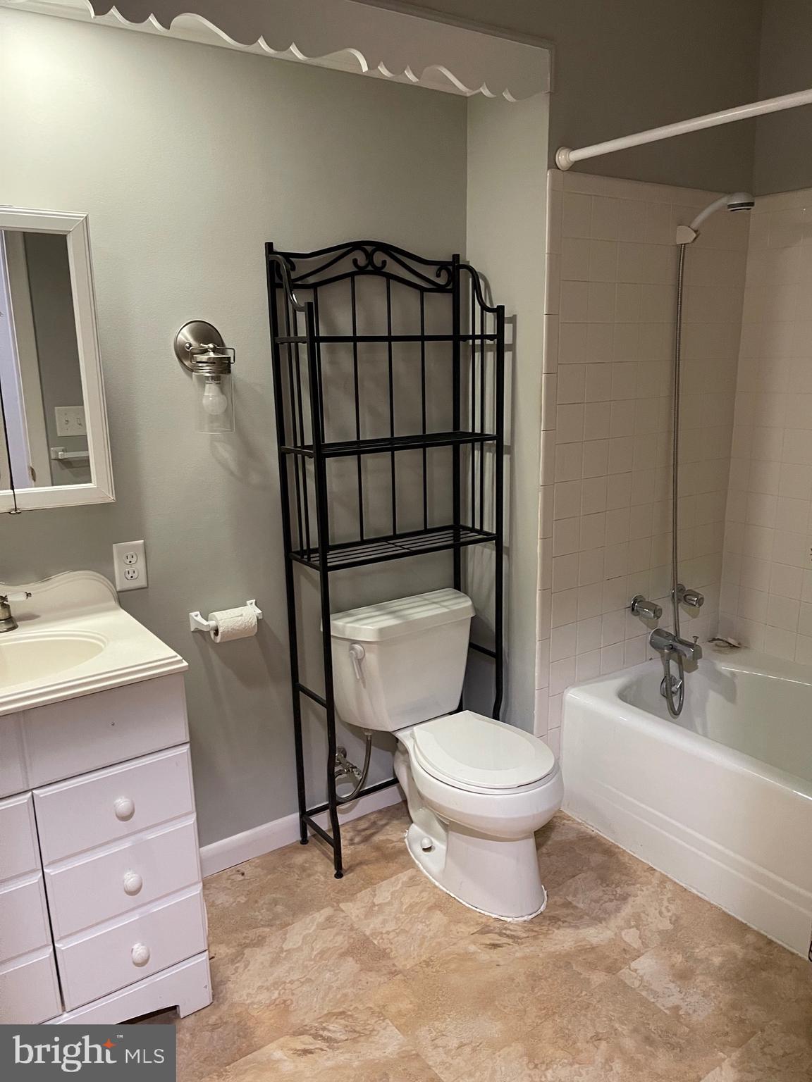 HERSHEY DOWNTOWN - Residential Lease