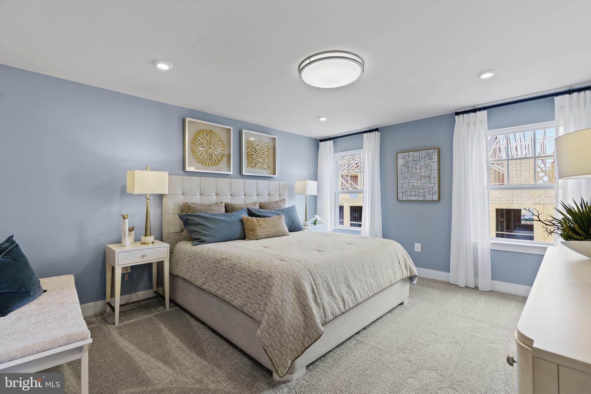 ARCOLA TOWN CENTER - Residential