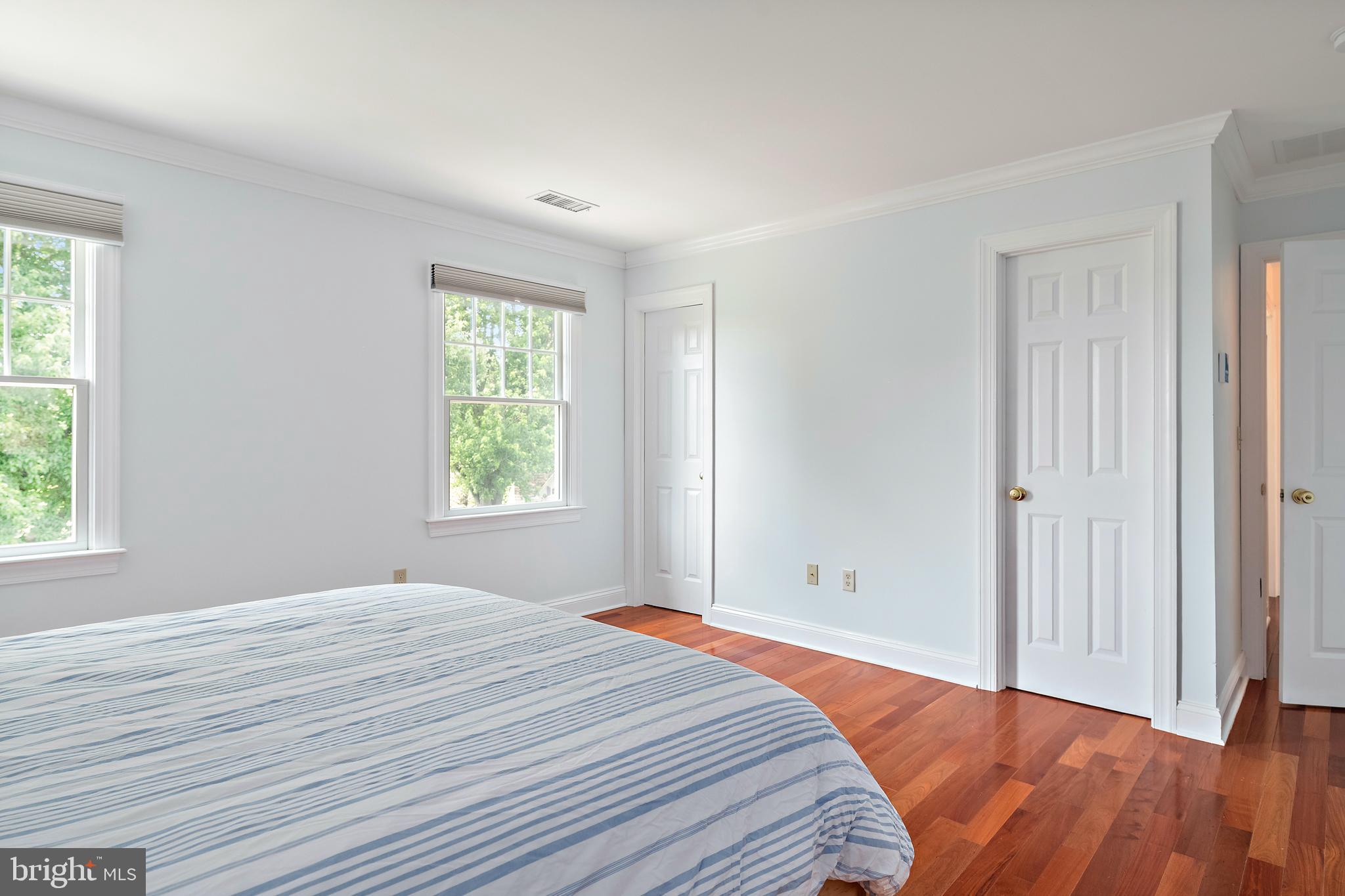 WHITEHALL BEACH - Residential