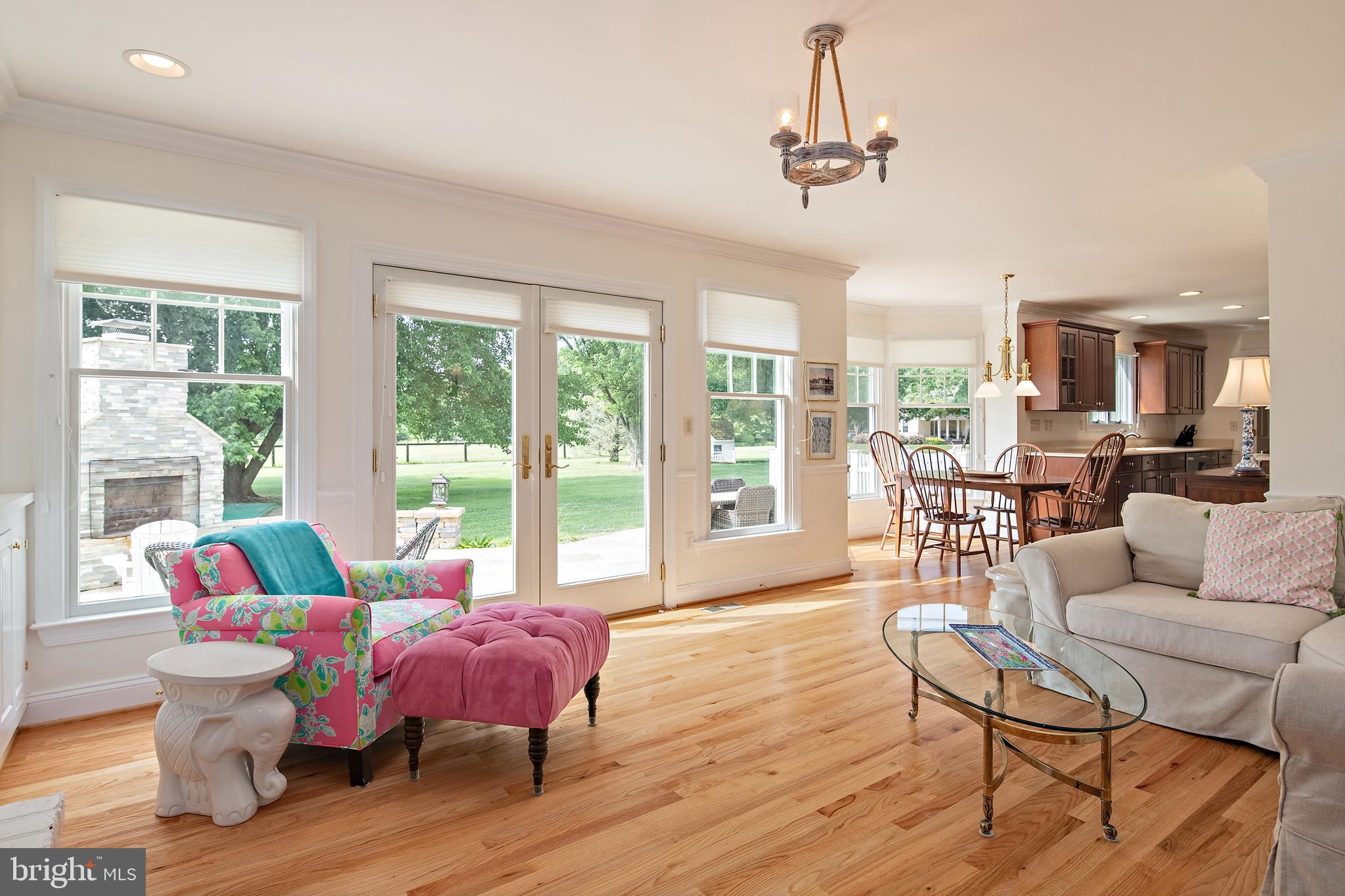 WHITEHALL BEACH - Residential