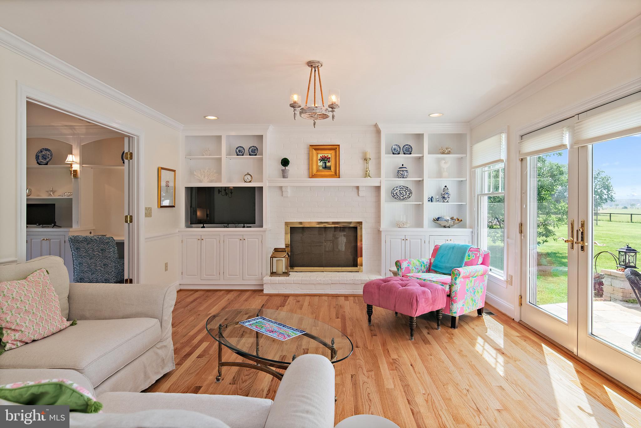 WHITEHALL BEACH - Residential