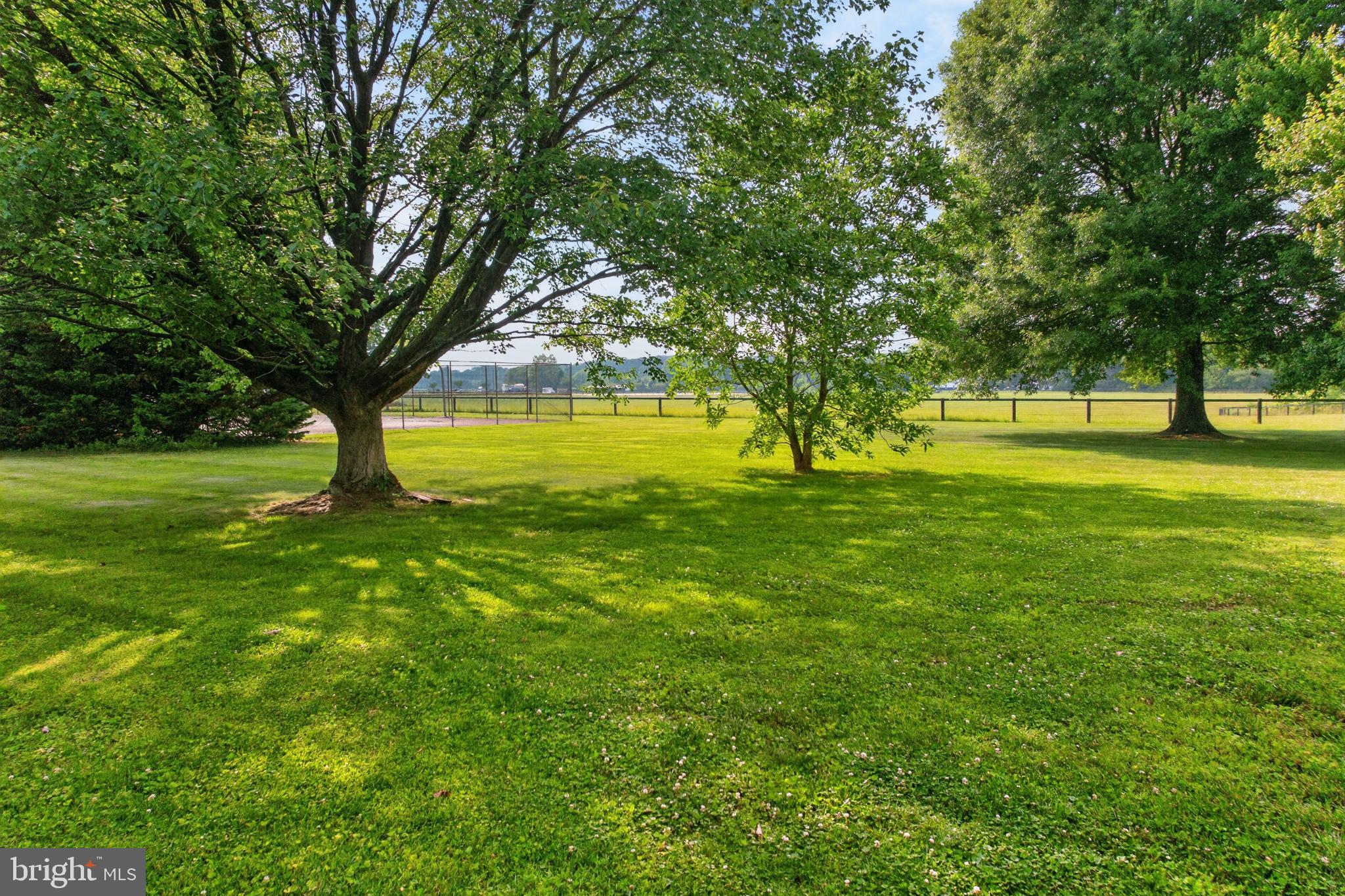 WHITEHALL BEACH - Residential