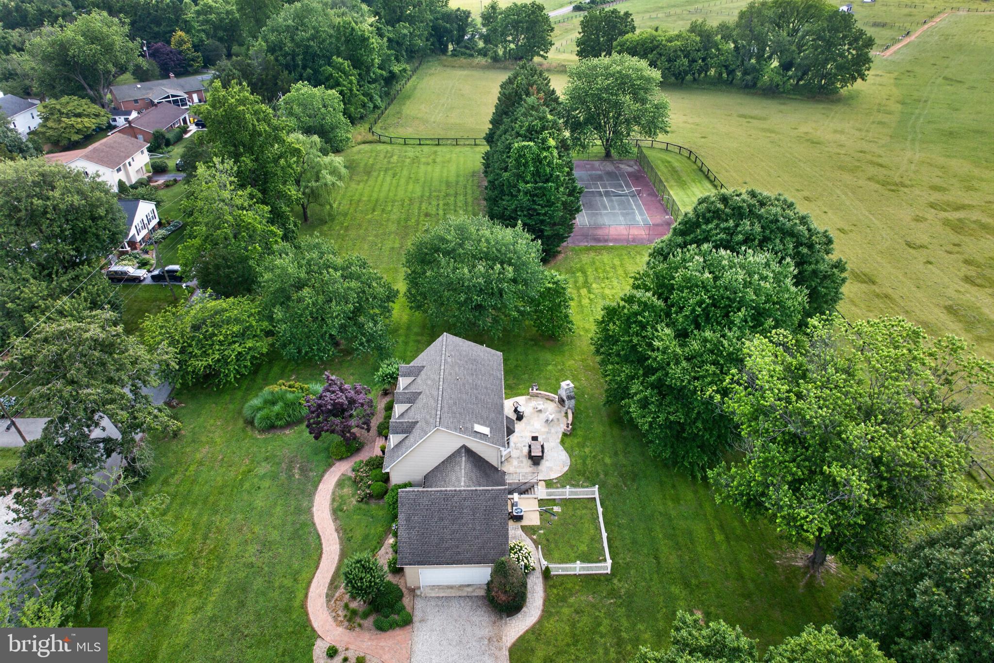 WHITEHALL BEACH - Residential