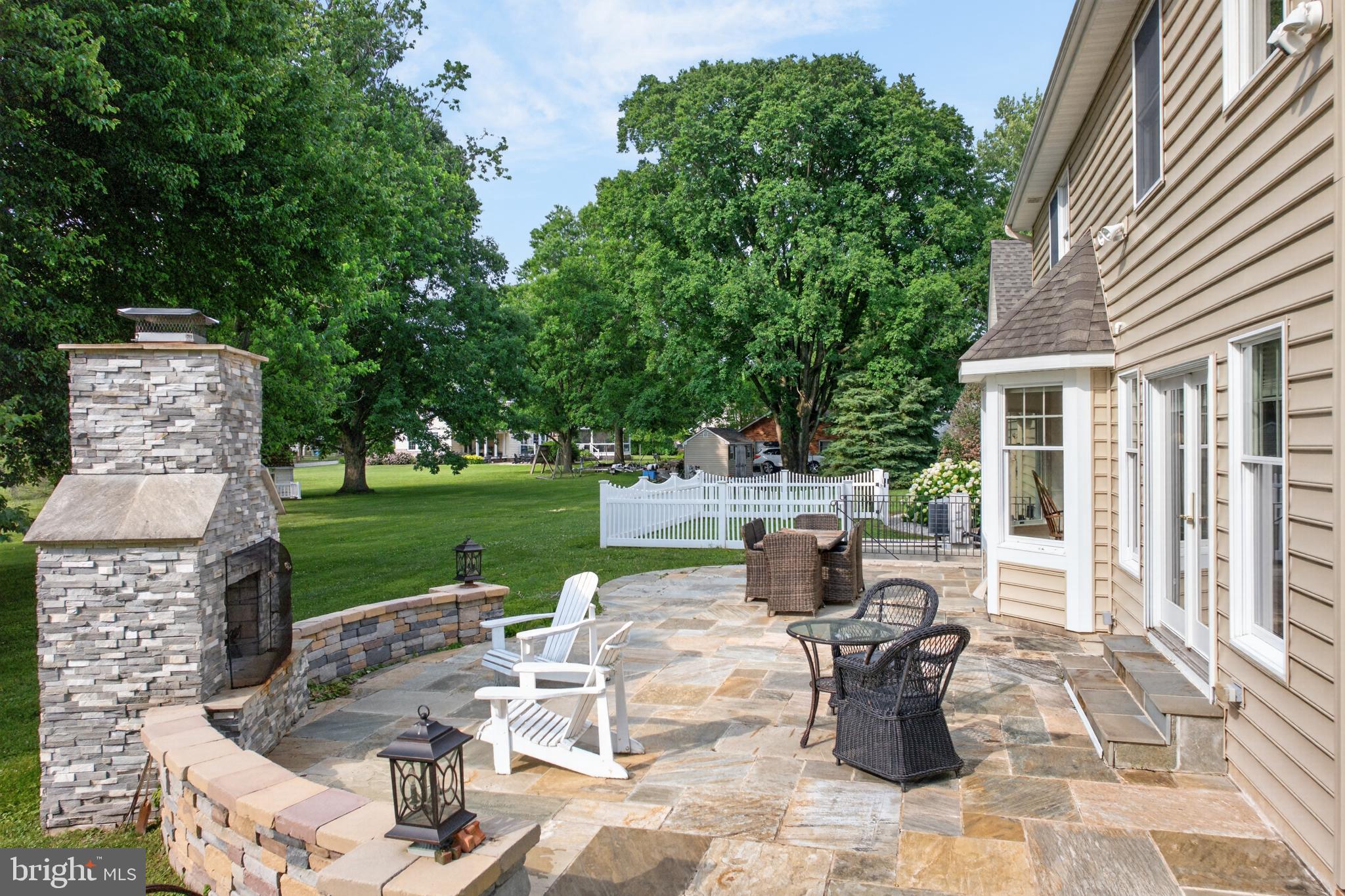 WHITEHALL BEACH - Residential