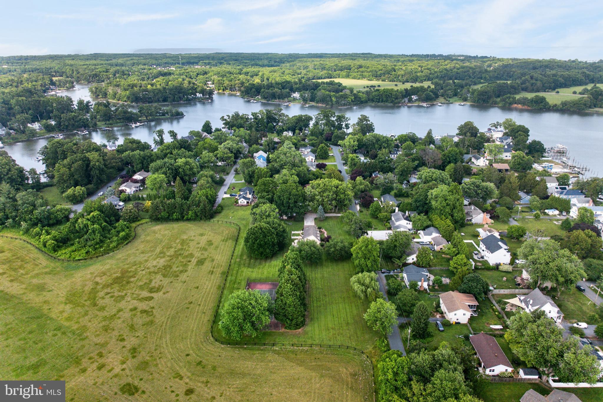 WHITEHALL BEACH - Residential