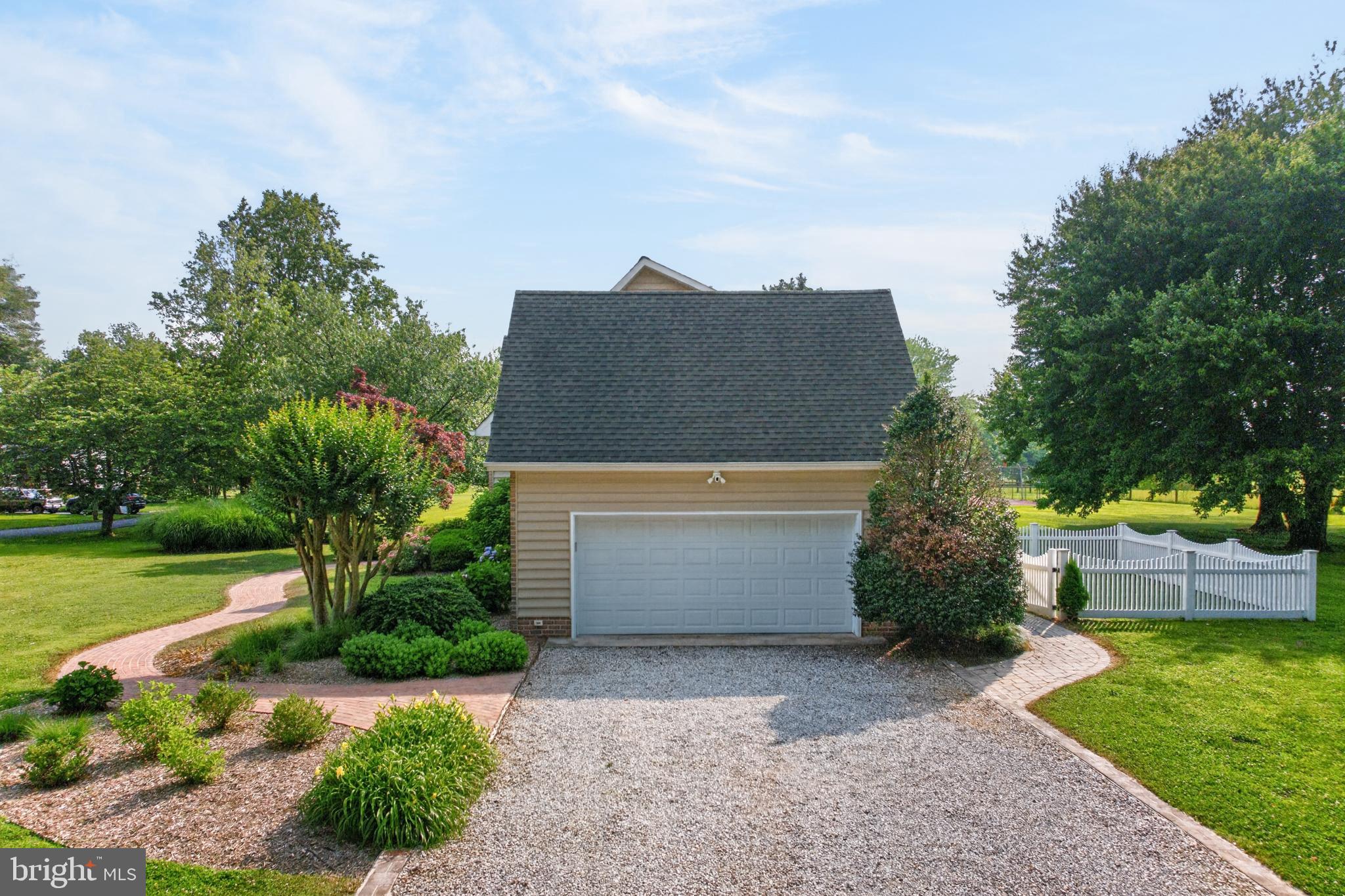 WHITEHALL BEACH - Residential