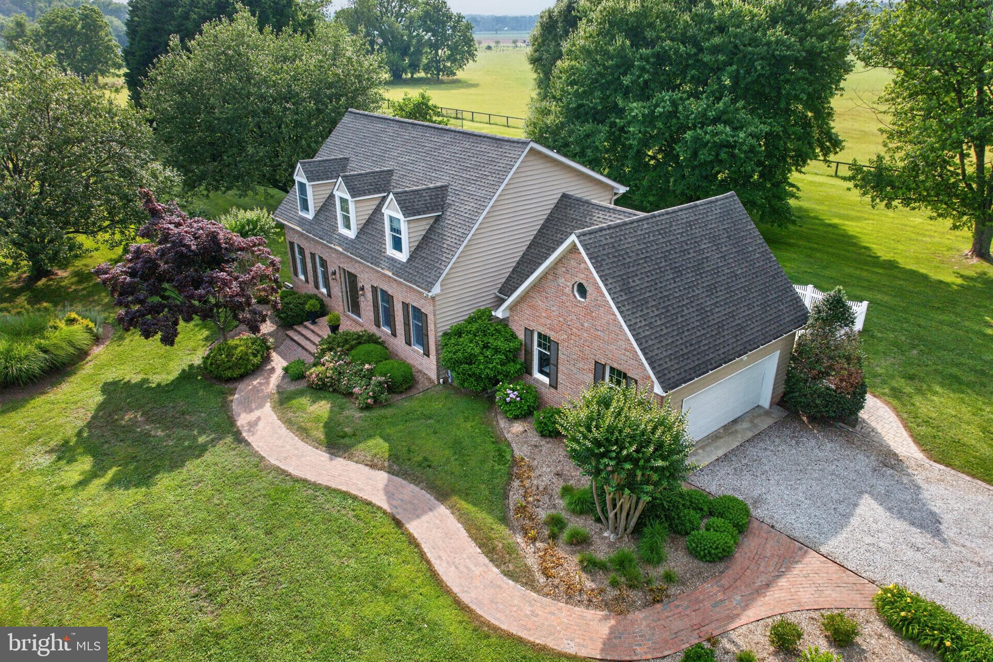 WHITEHALL BEACH - Residential