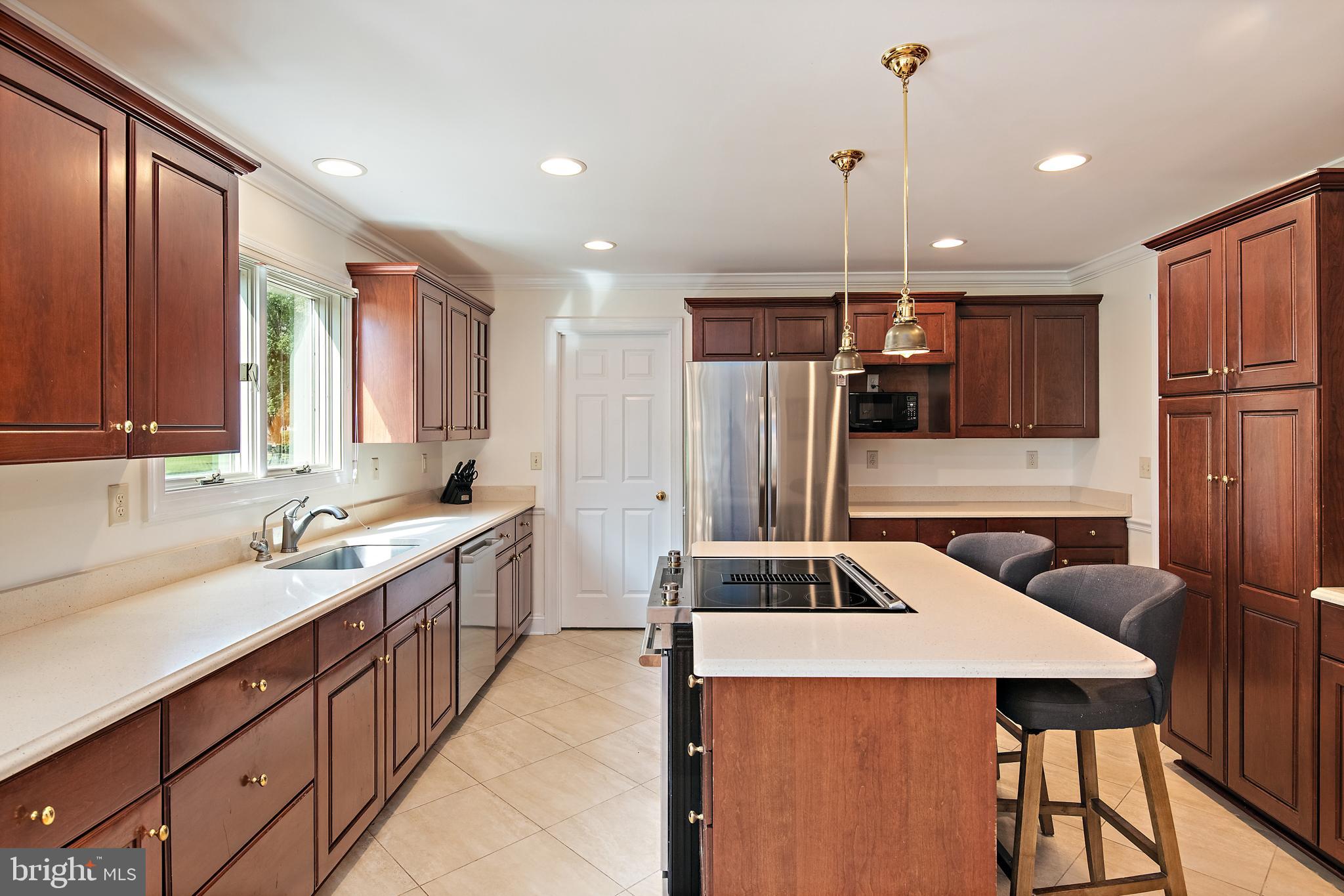 WHITEHALL BEACH - Residential