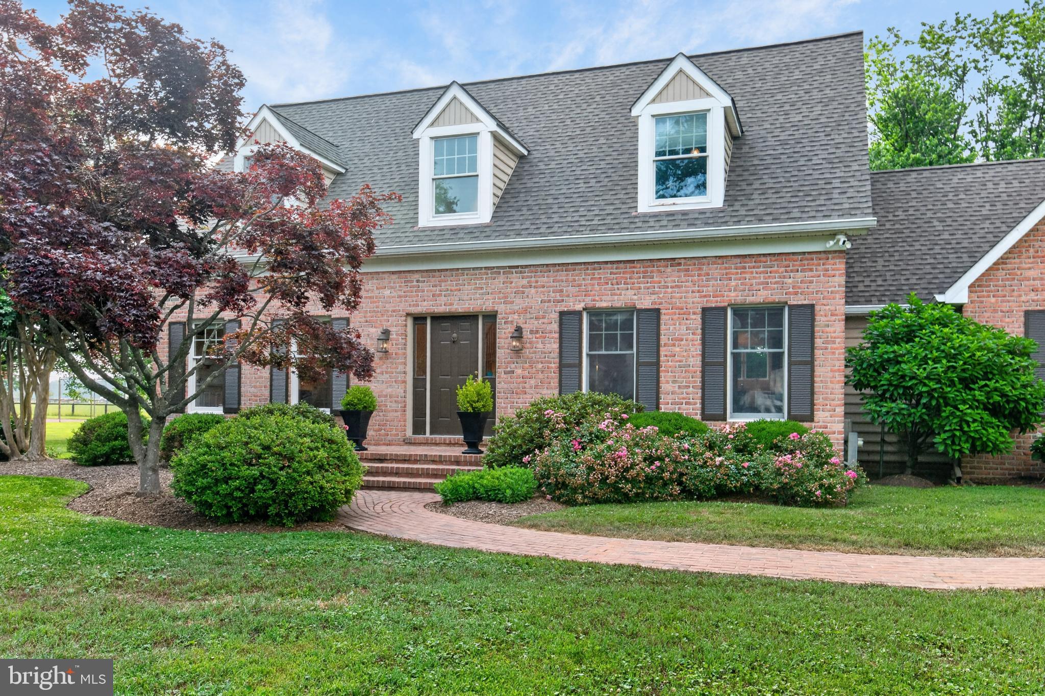 WHITEHALL BEACH - Residential