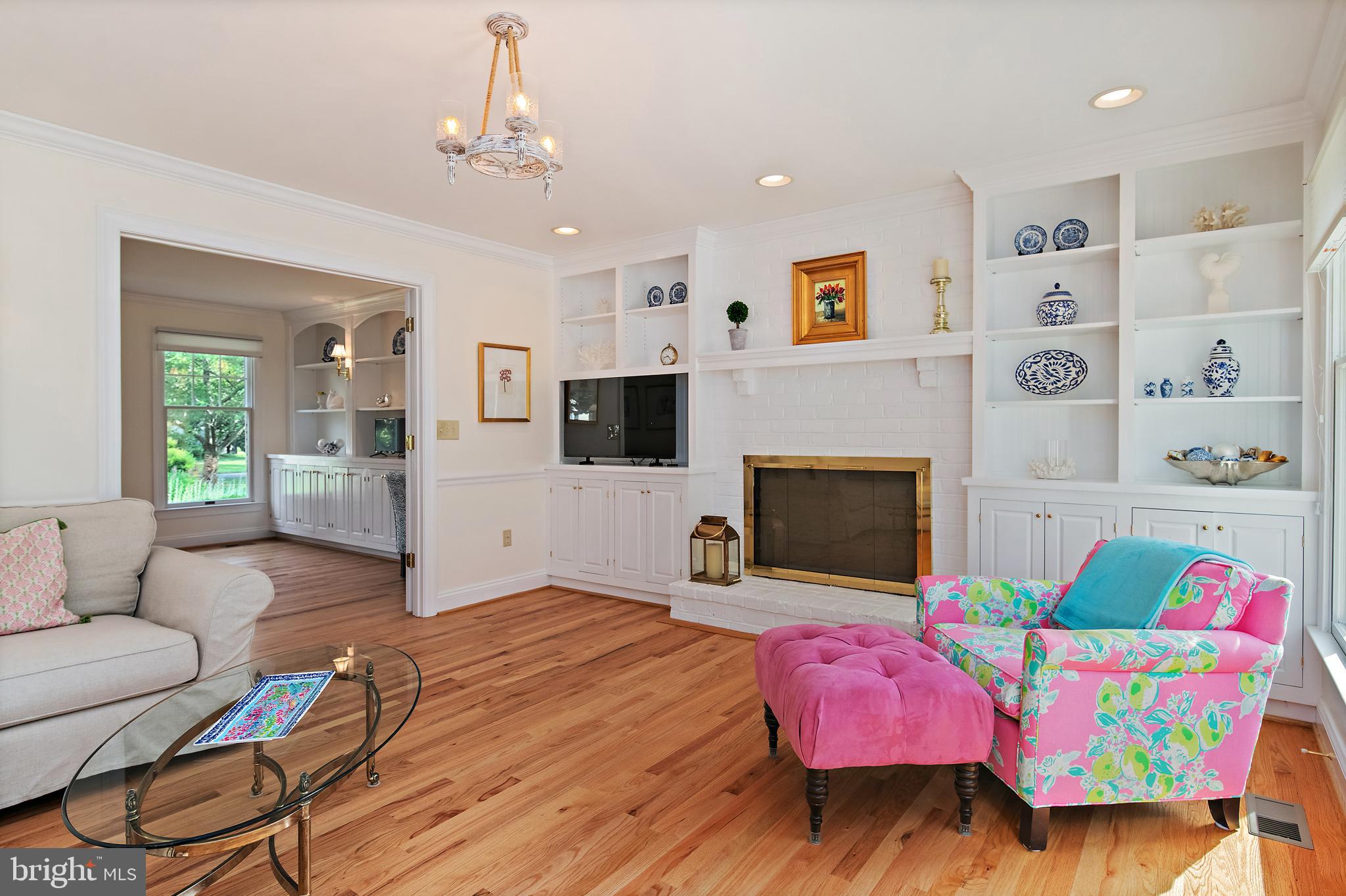 WHITEHALL BEACH - Residential