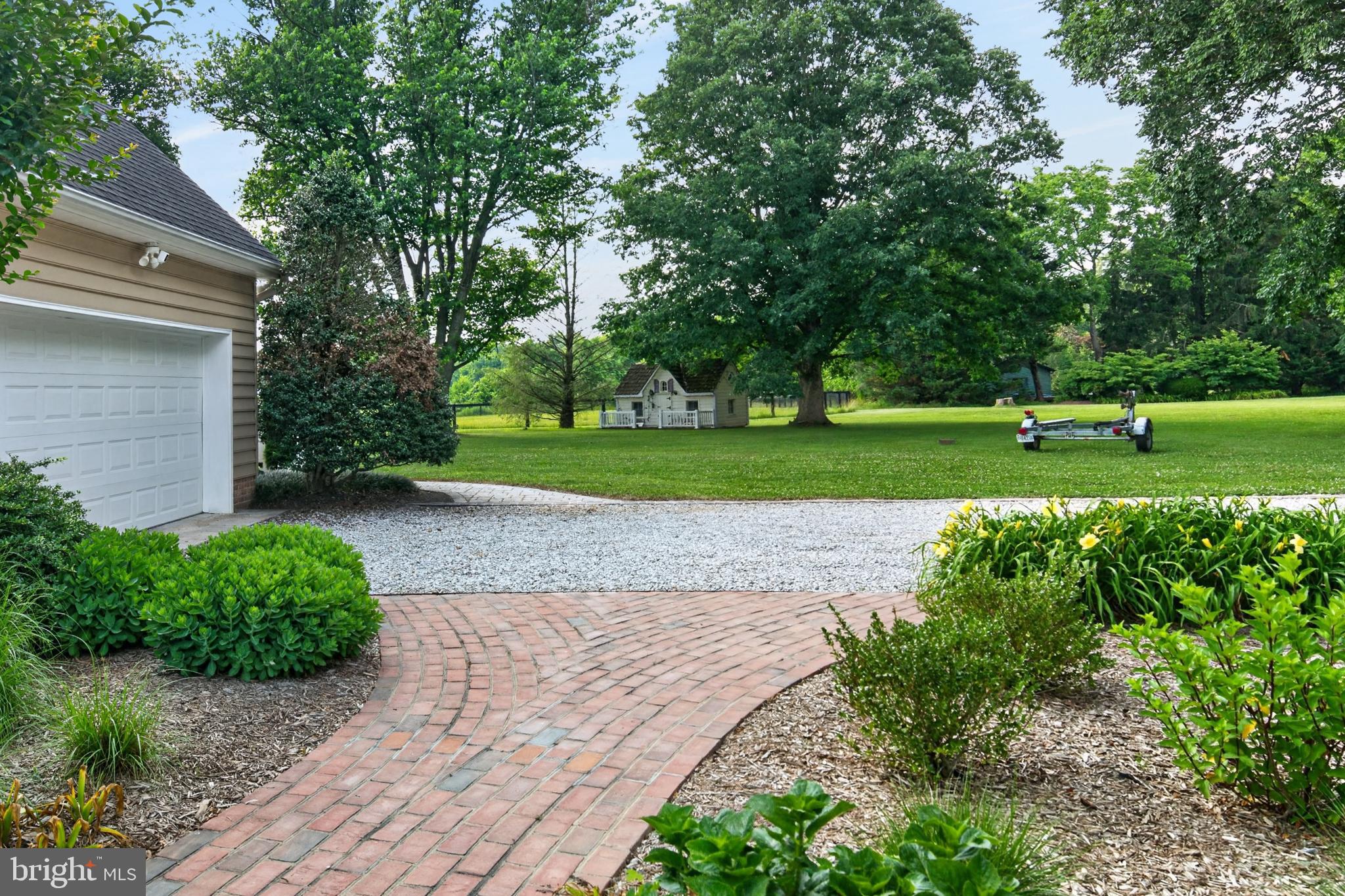 WHITEHALL BEACH - Residential