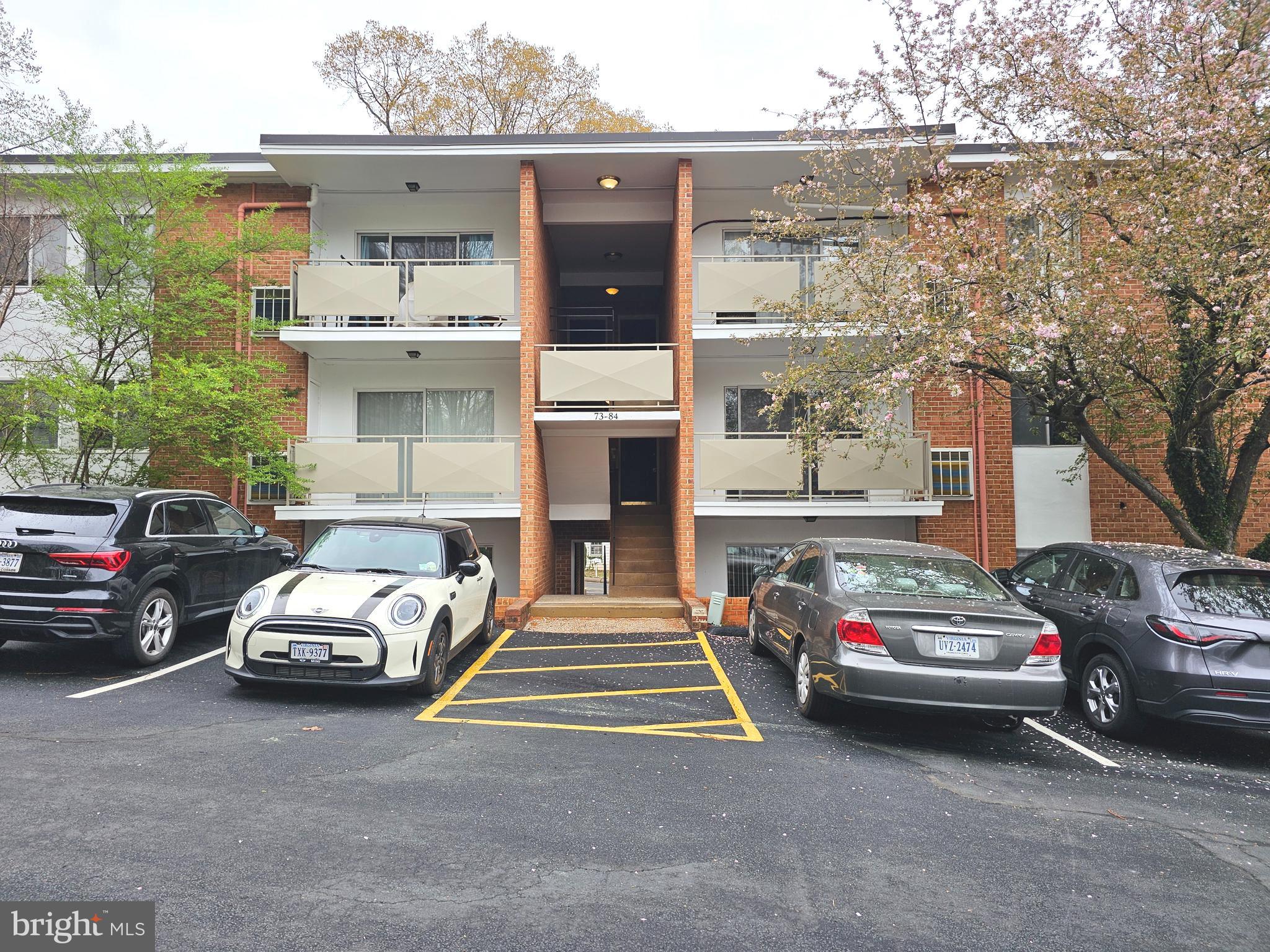 PRIME LOCATION! Beautiful condo in great location. Garden unit building next to the community pool. Plenty of space with a living room that flows to the kitchen and breakfast bar. Large bedrooms and a well-maintained bathroom. Enjoy time outdoors on your private balcony. Includes community pool access, and laundry hookup in the unit. Water/sewer and trash pickup are included in the monthly HOA. All this can be found just walking distance to UVA, the health system, downtown, and moments from the city bus line and free trolley.