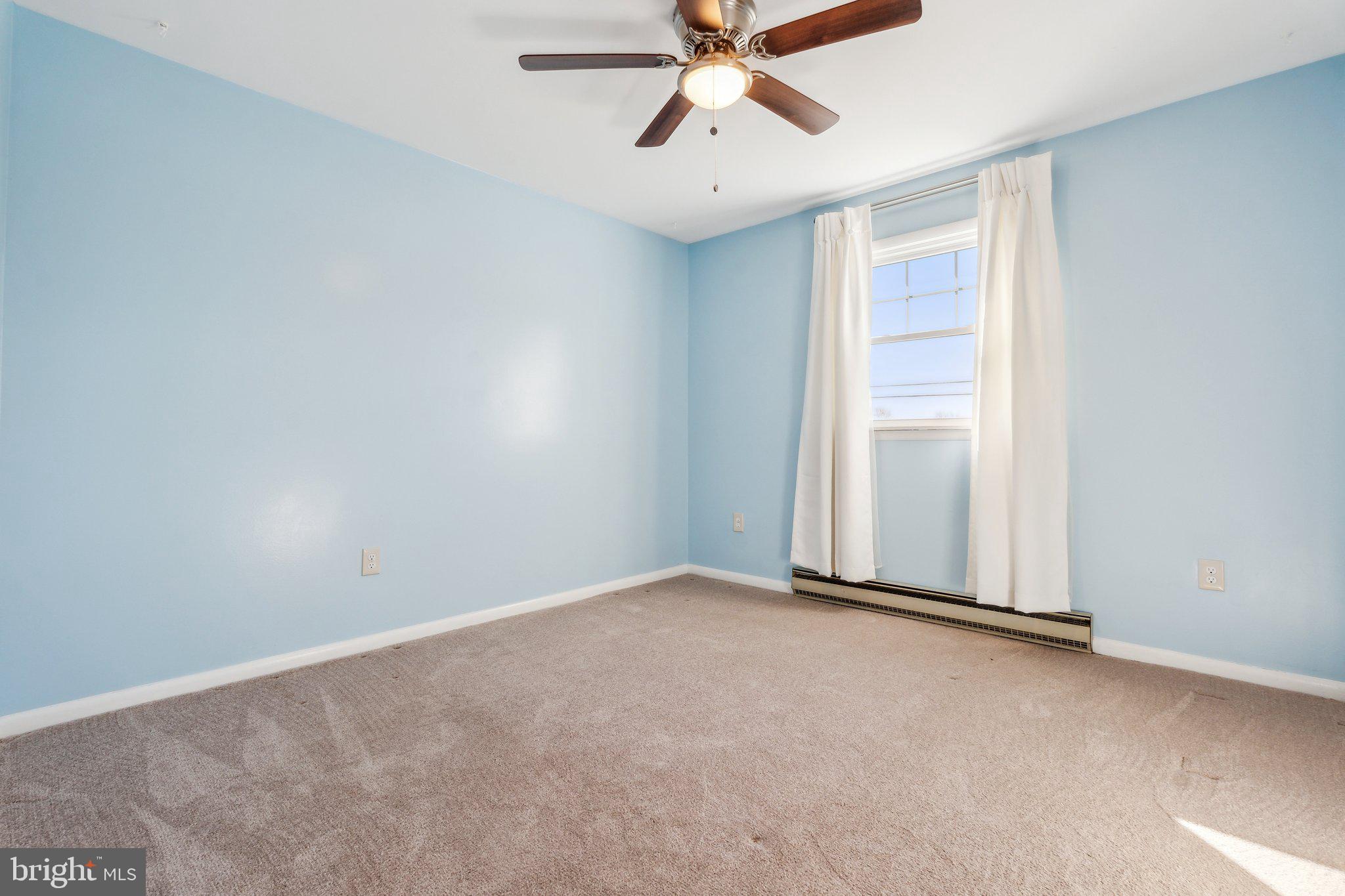 CHAPEL HILLS - Residential