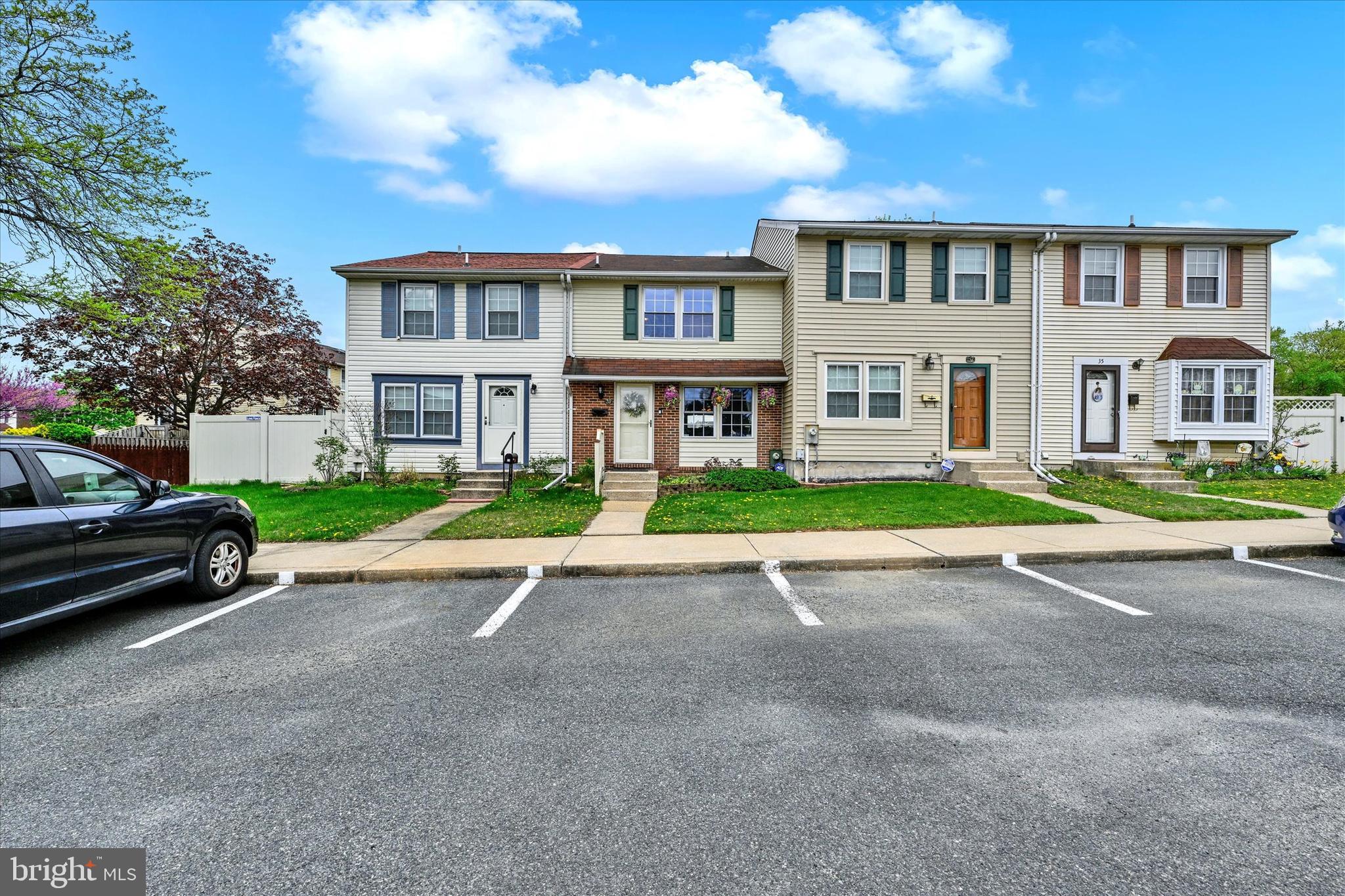 AMBERLY - Residential
