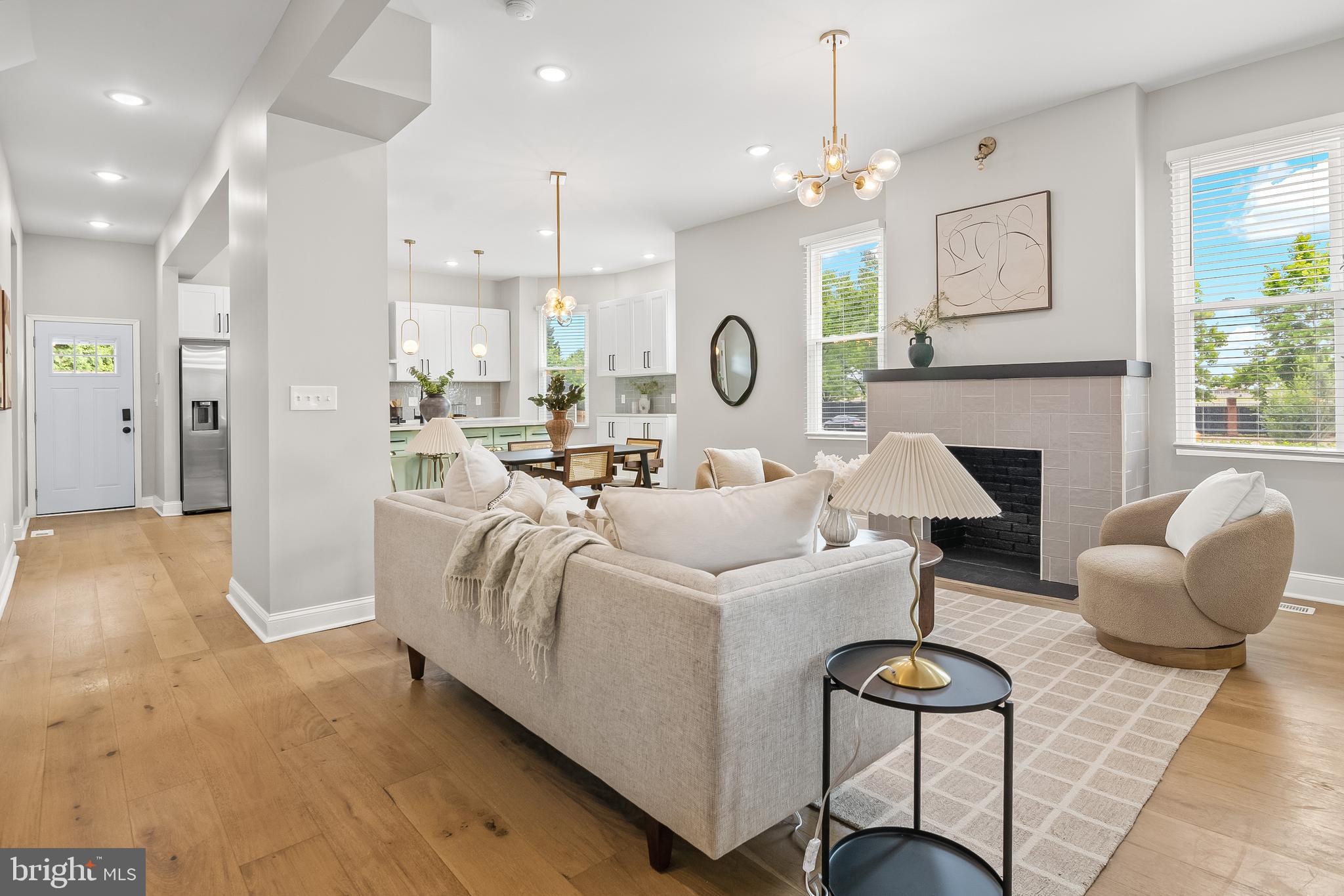 MOUNT WASHINGTON - Residential