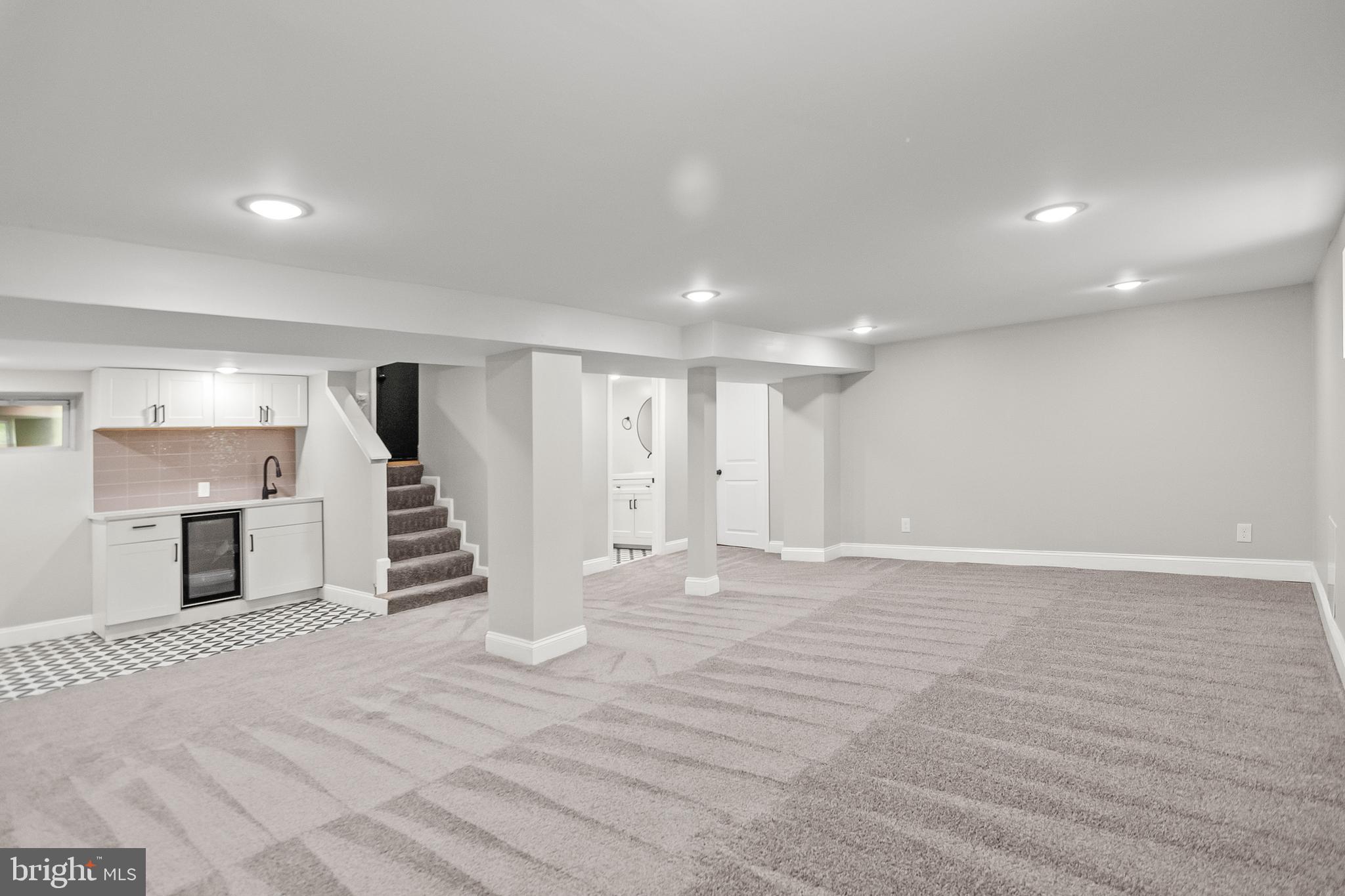 MOUNT WASHINGTON - Residential