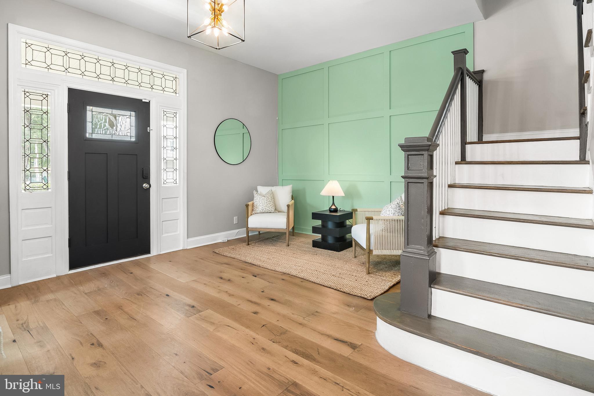 MOUNT WASHINGTON - Residential