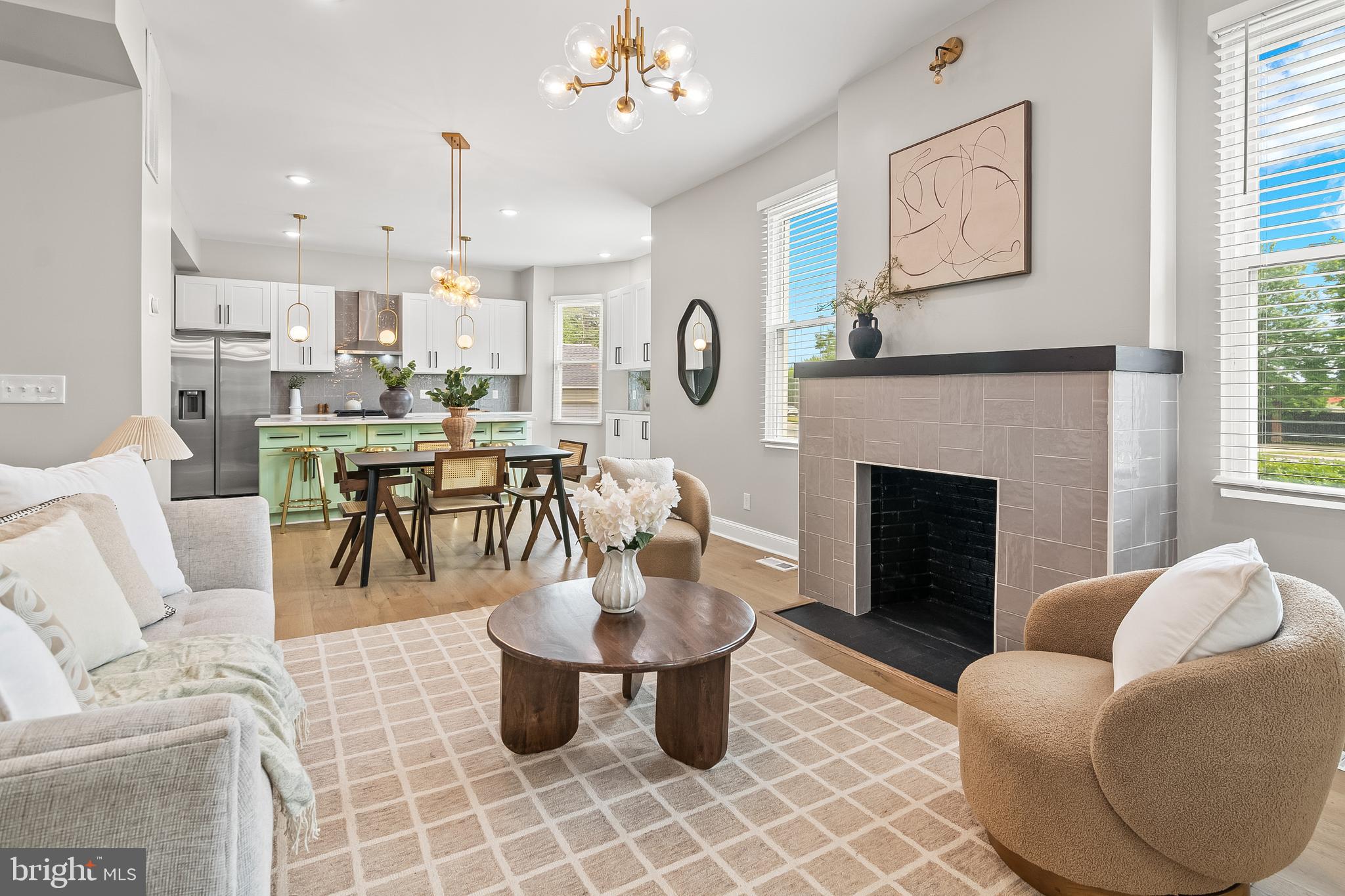 MOUNT WASHINGTON - Residential
